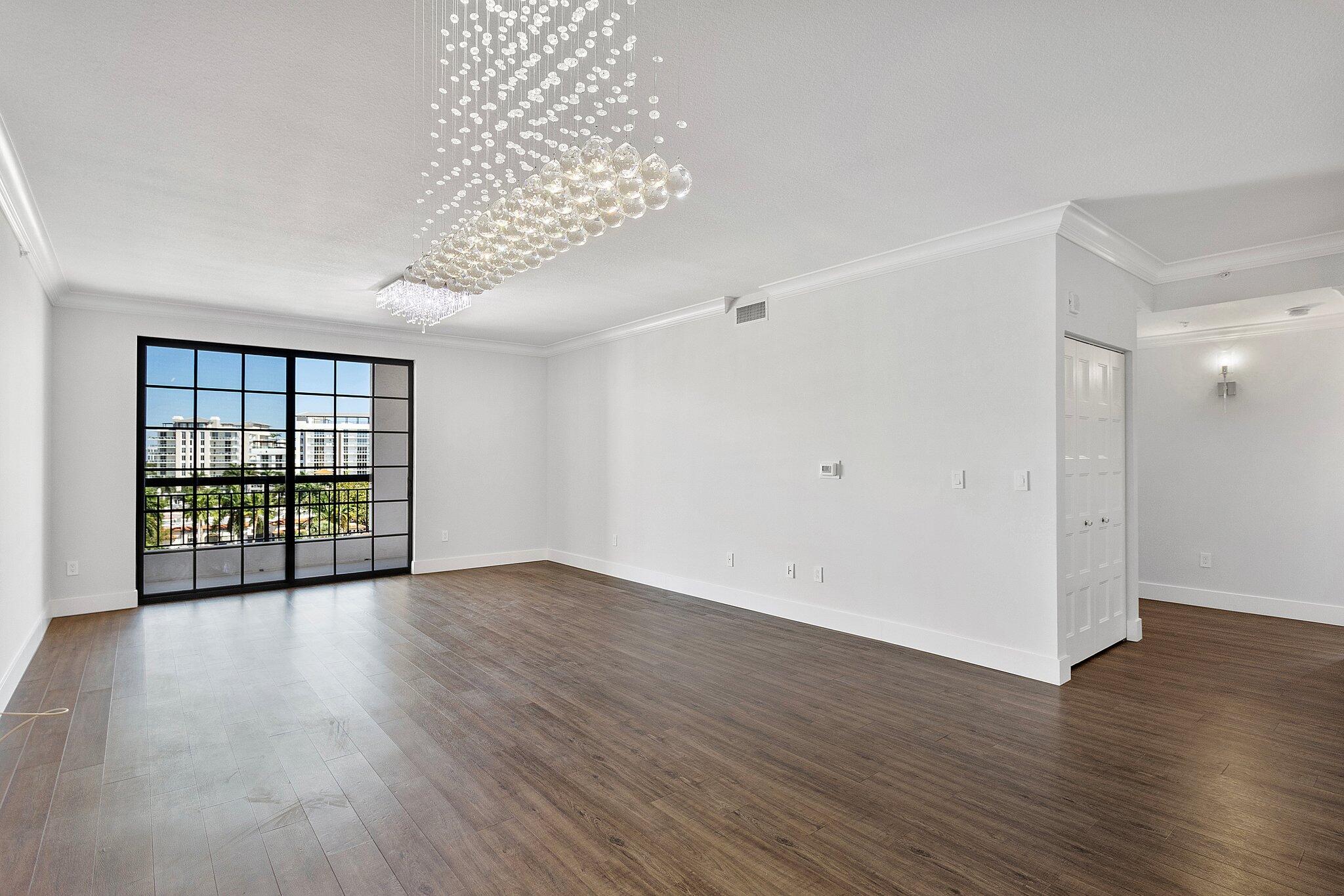 233 S Federal Highway 617