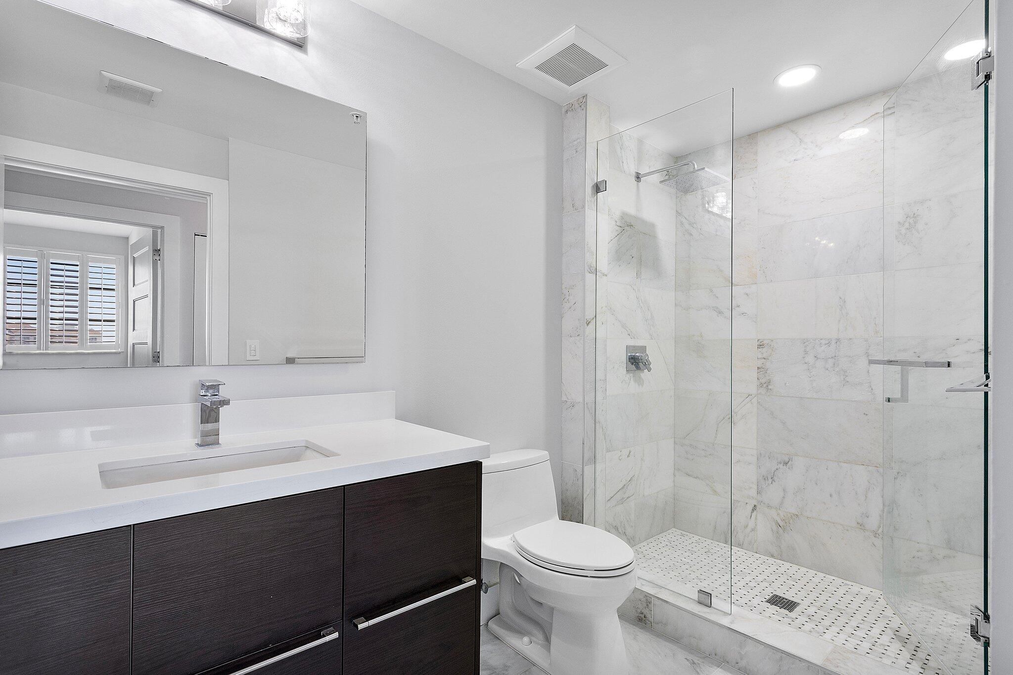 233 S Federal Highway 617