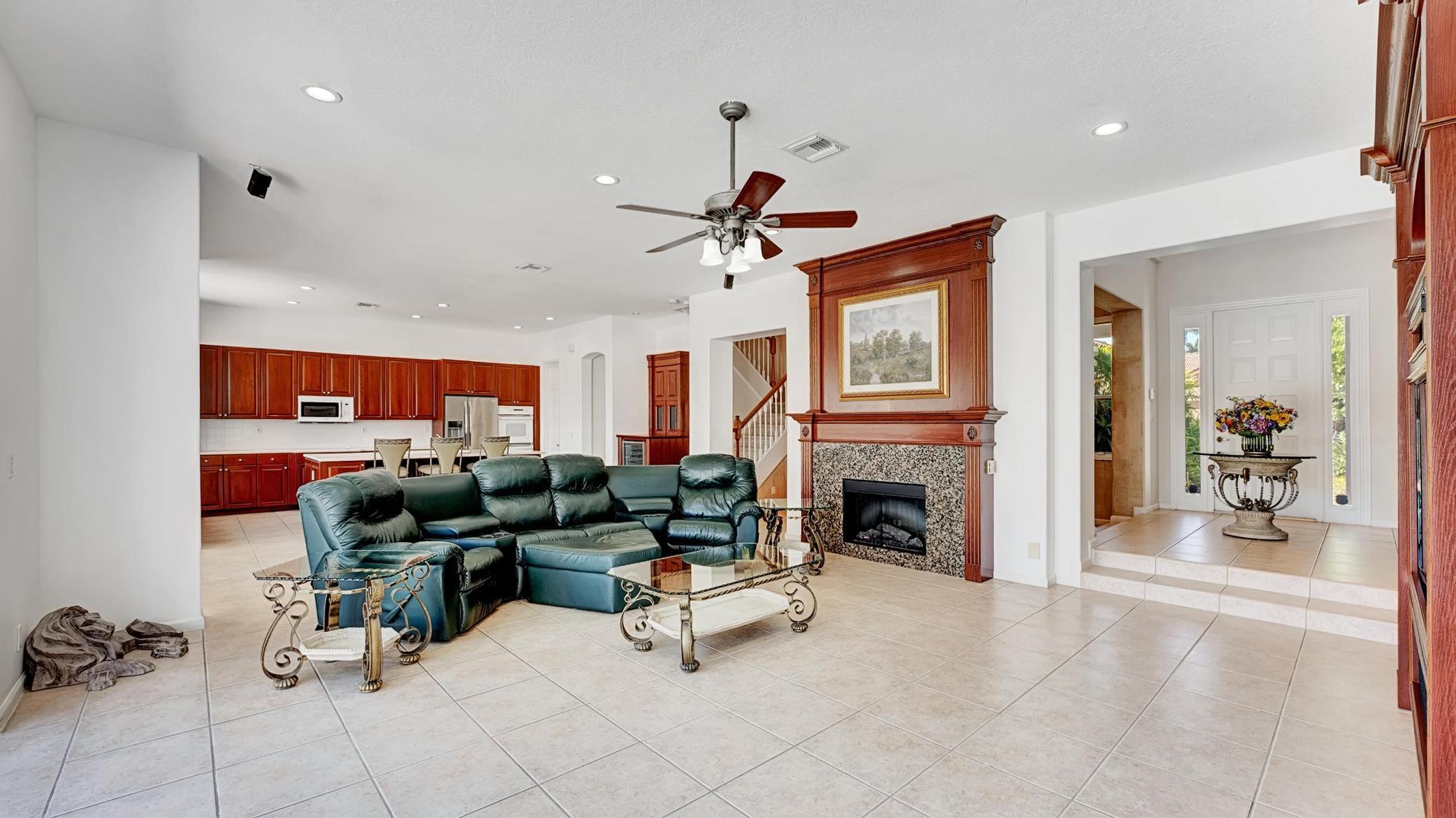 6741 Finamore Circle