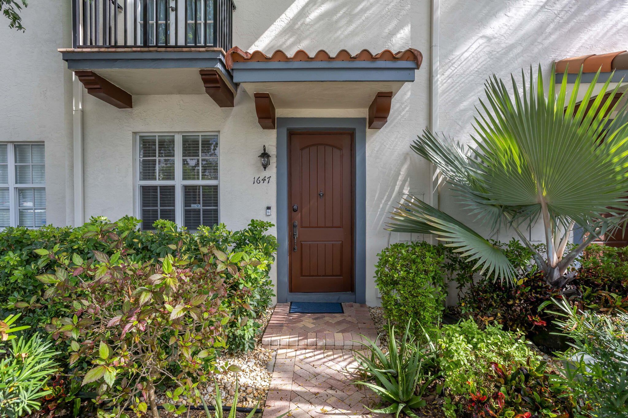 1647 N Federal Highway