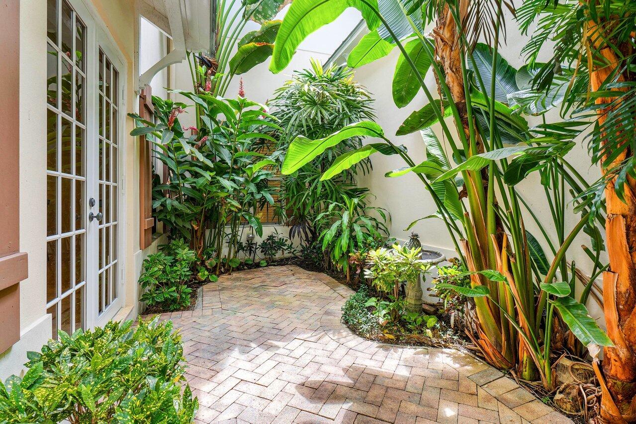 264 E Road