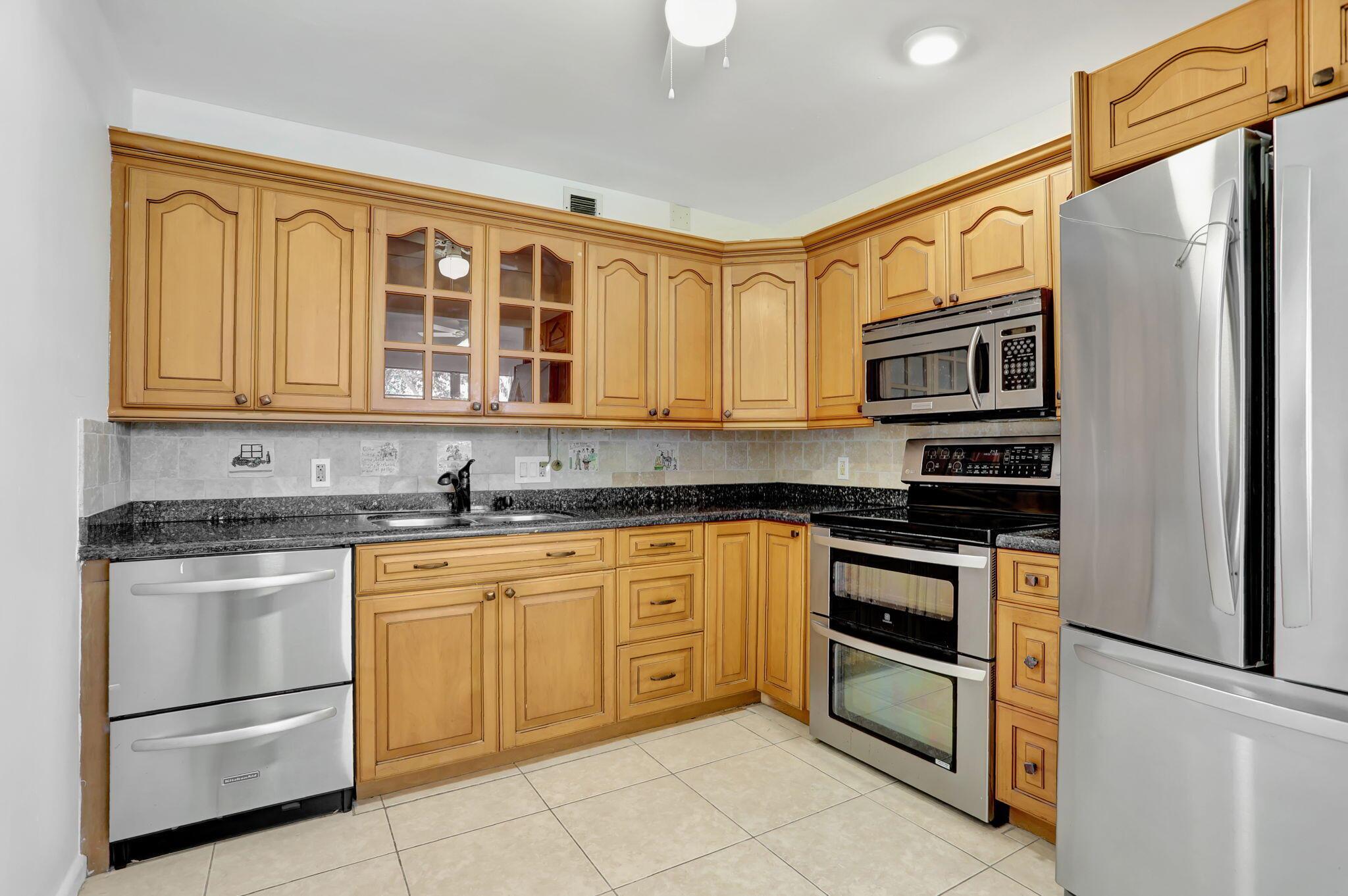 3034 Oakridge D 3034