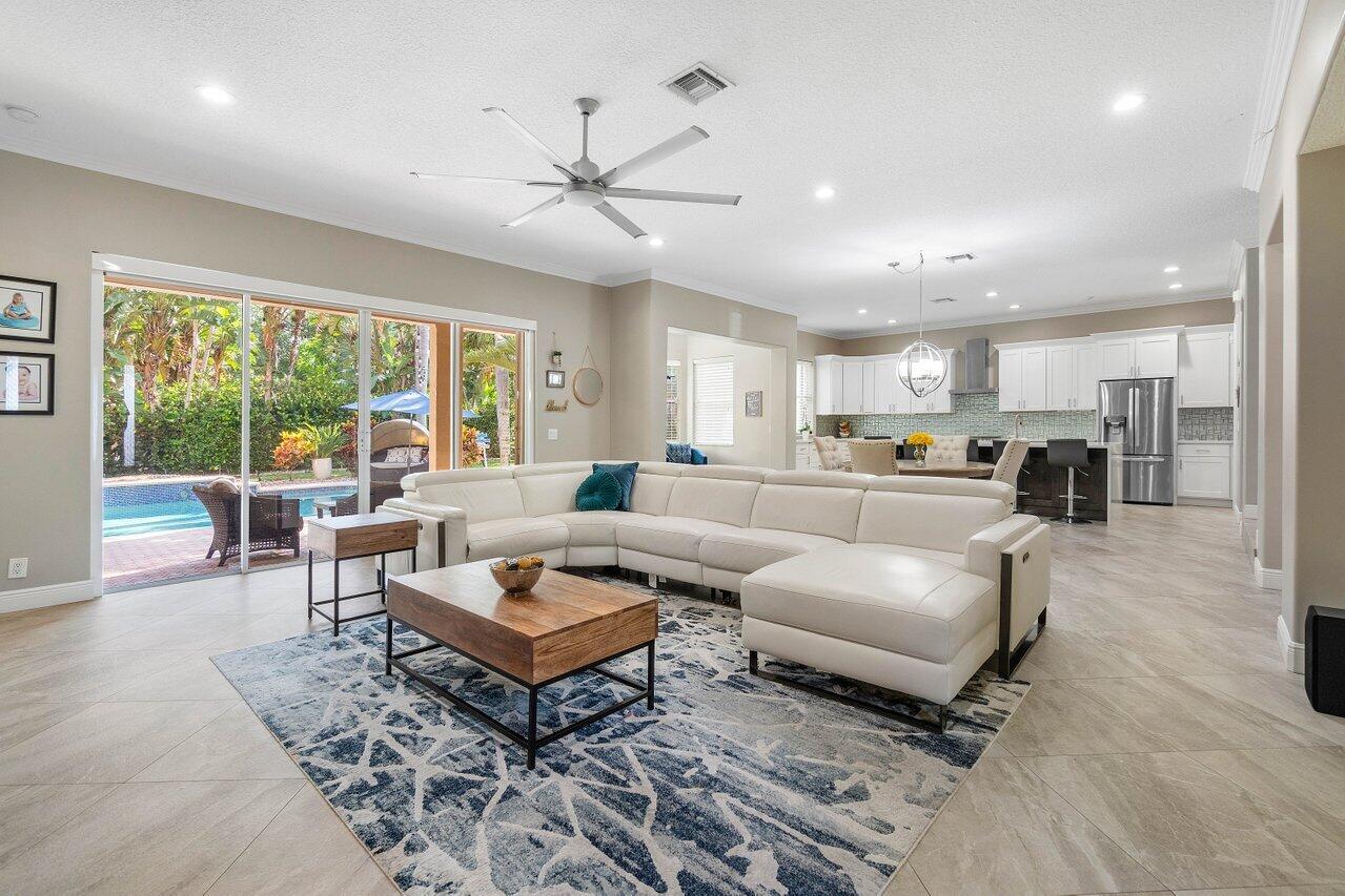 6769 Finamore Circle