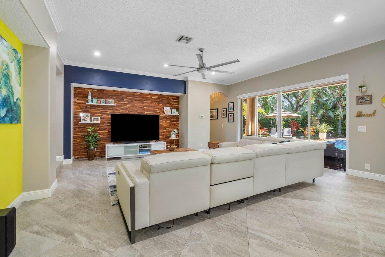 6769 Finamore Circle