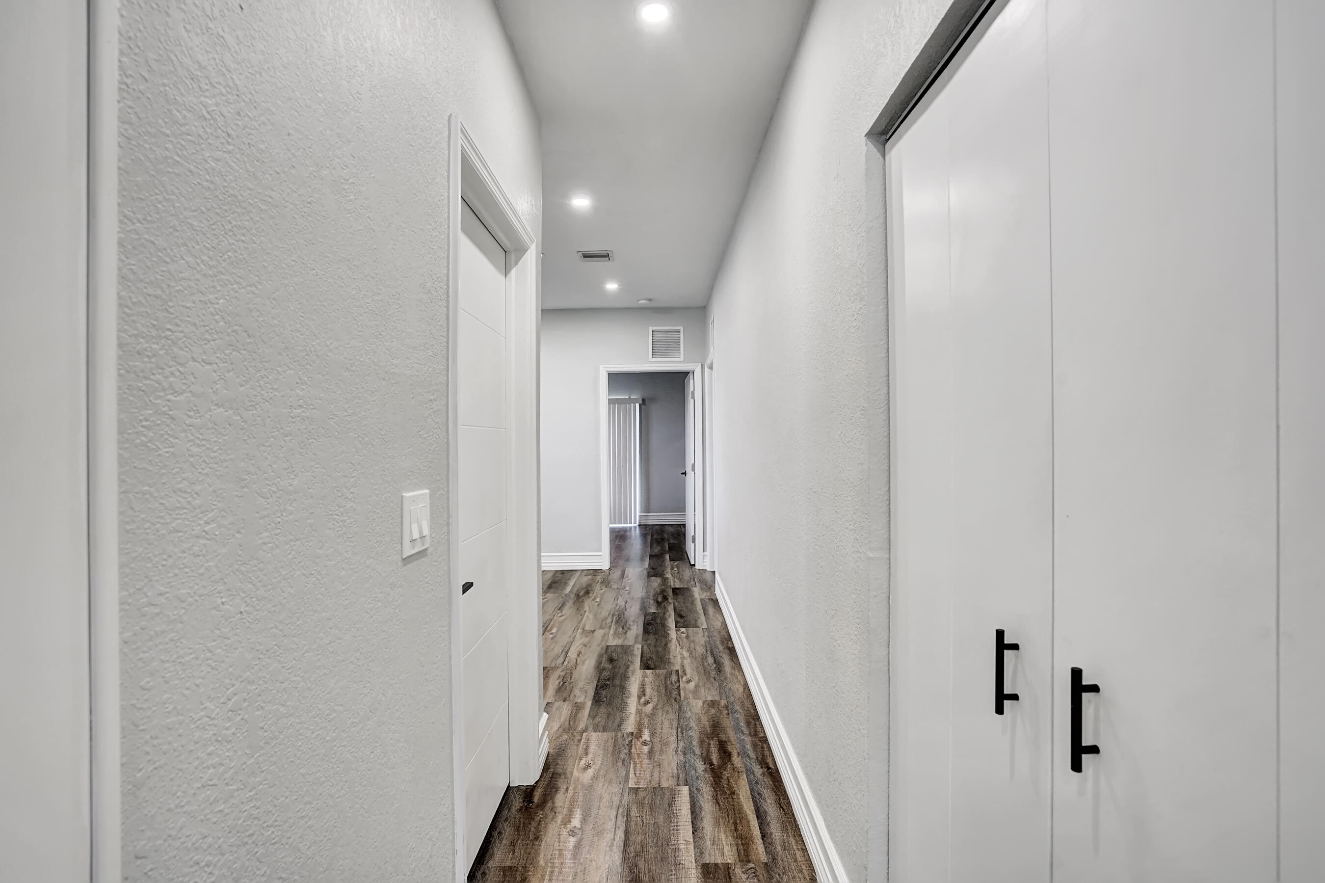 724 SW 9th Street