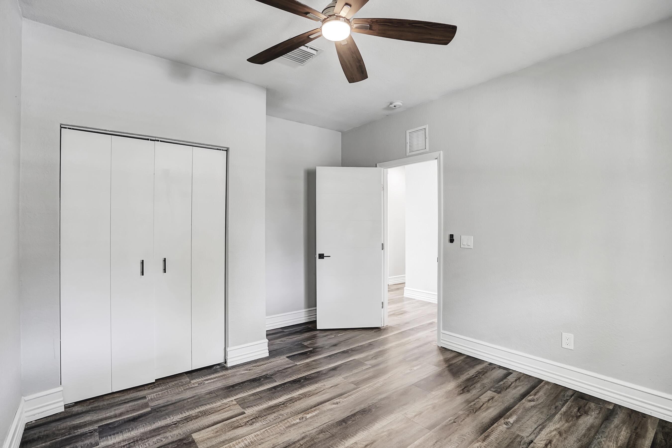 724 SW 9th Street