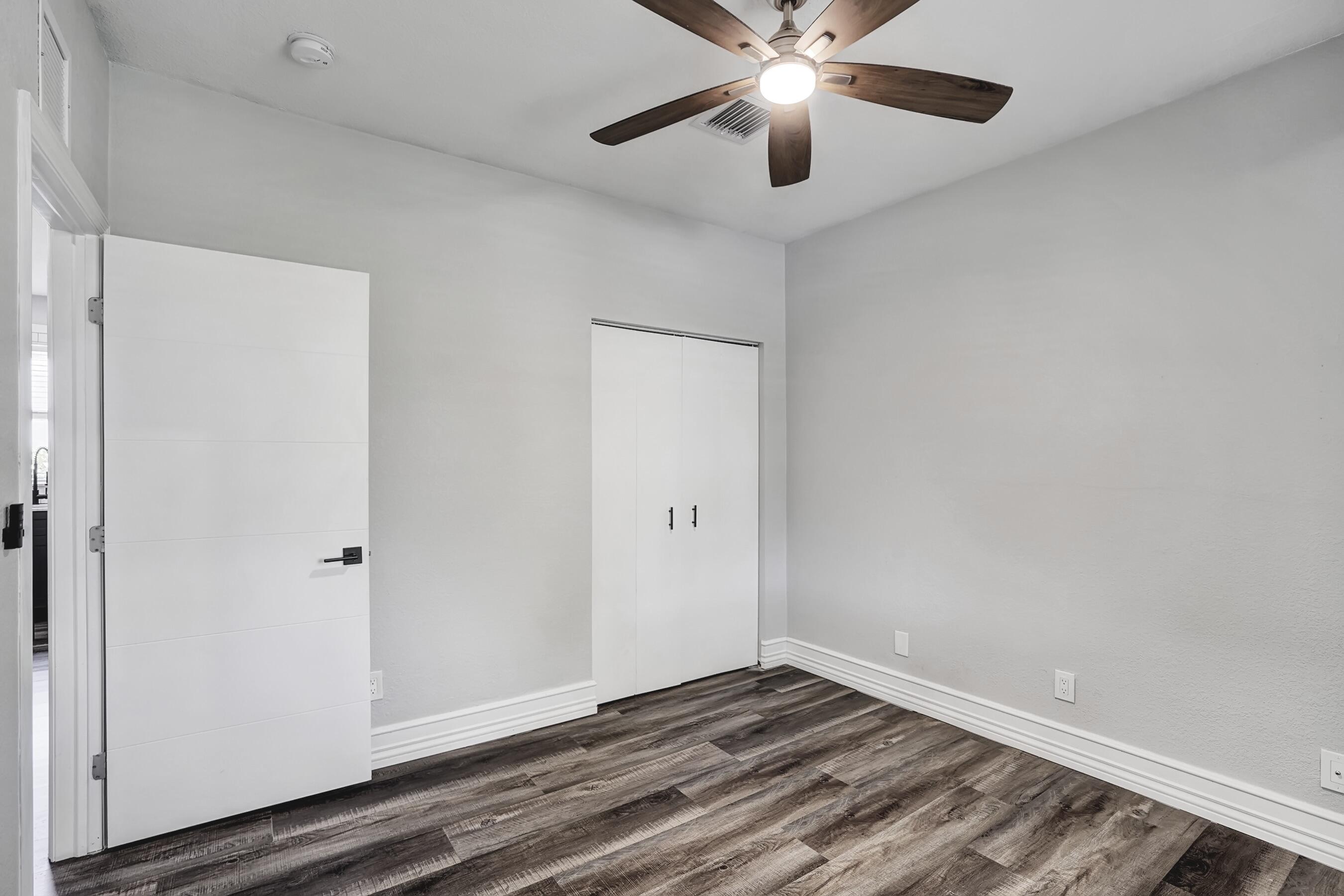724 SW 9th Street