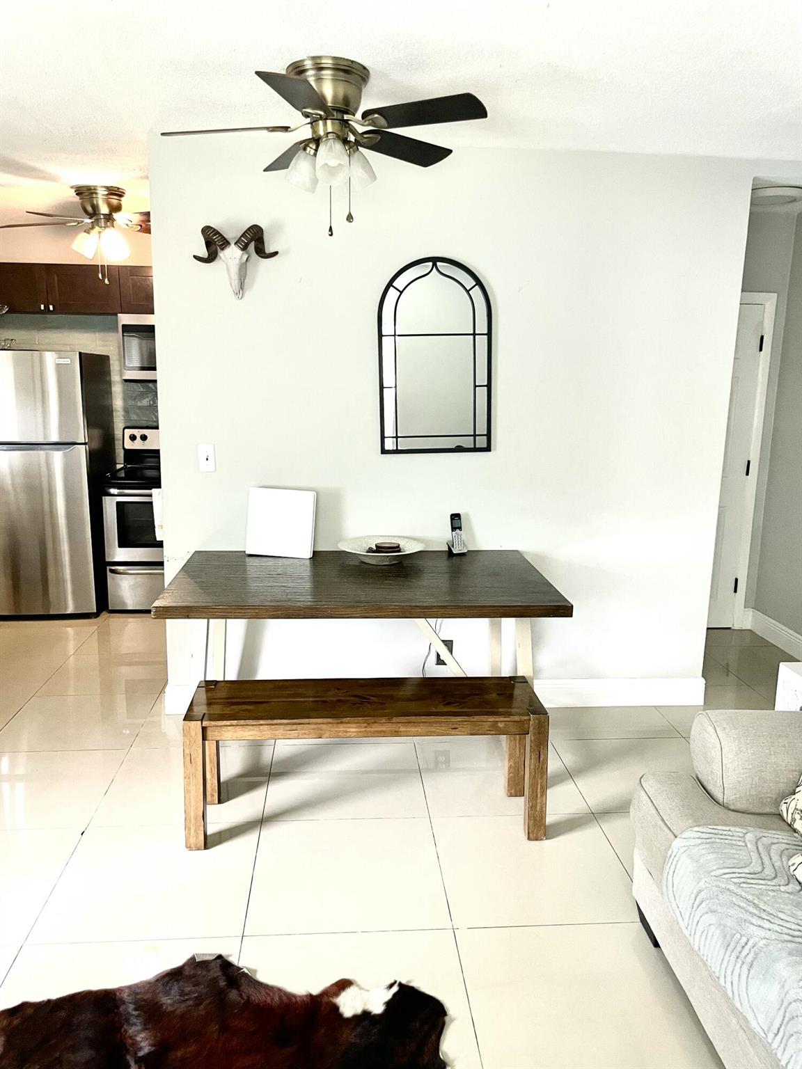 408 SE 12th Court 4