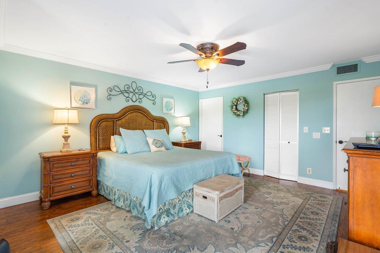 7340 Amberly Lane 404