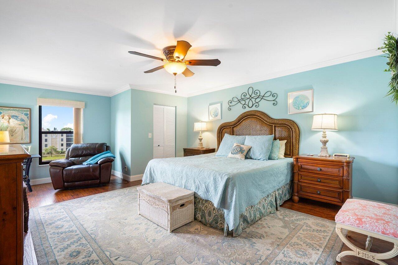 7340 Amberly Lane 404