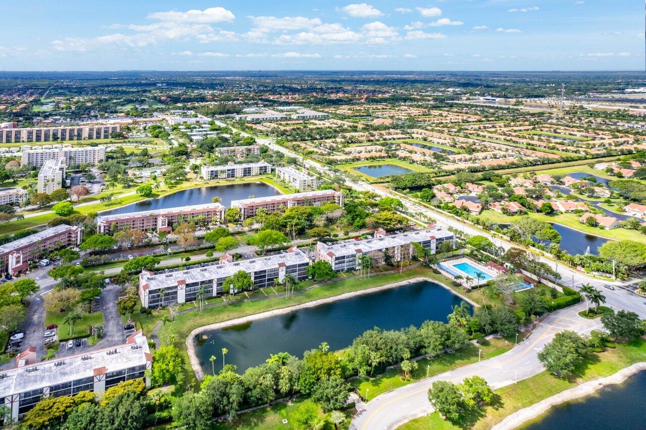 7340 Amberly Lane 404