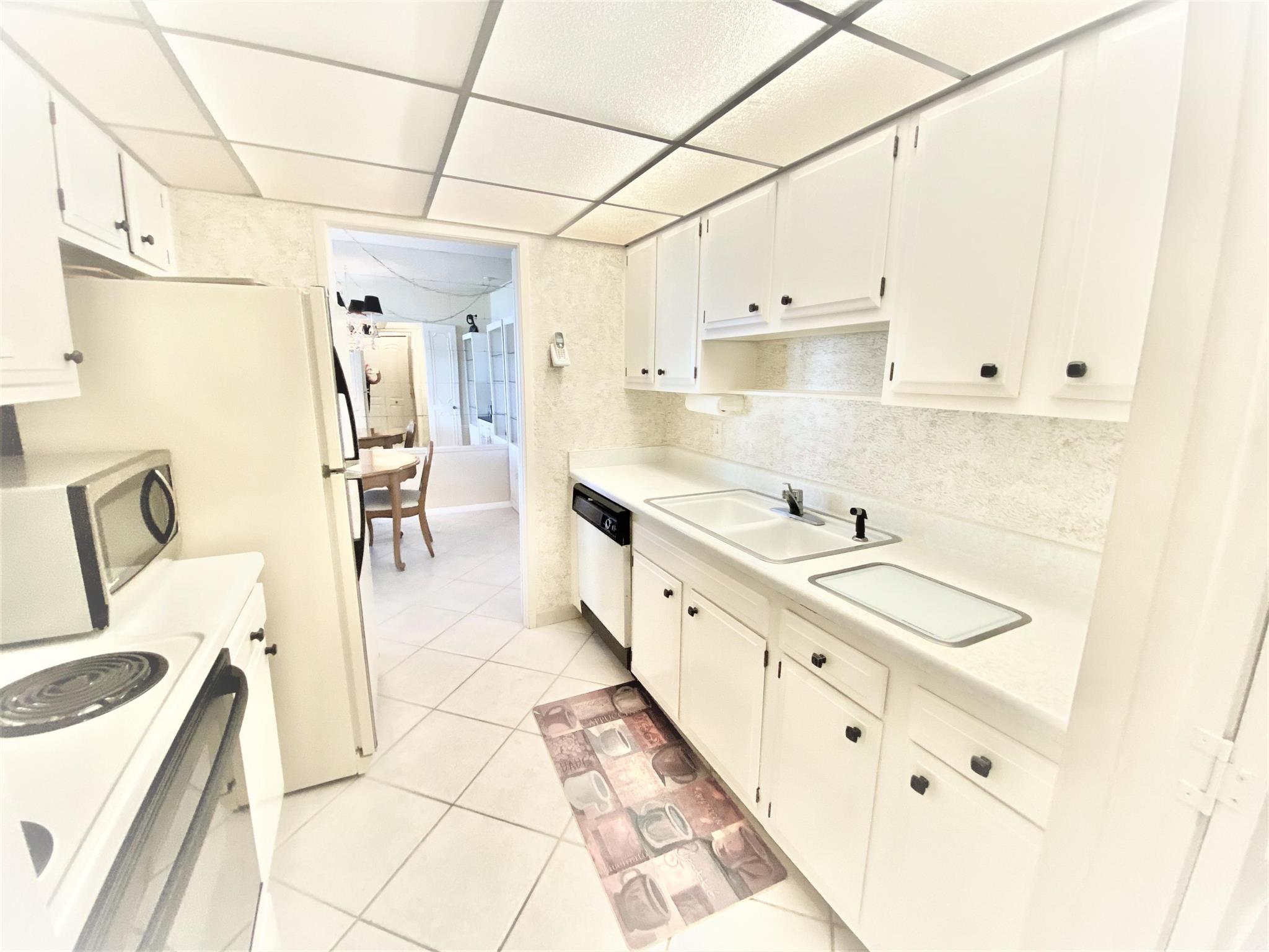 2121 N Ocean Boulevard 1505w