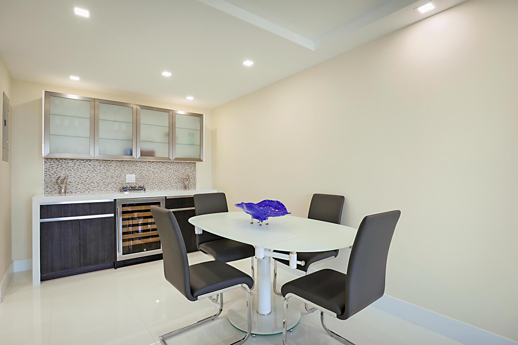 2121 N Ocean Boulevard 1605e