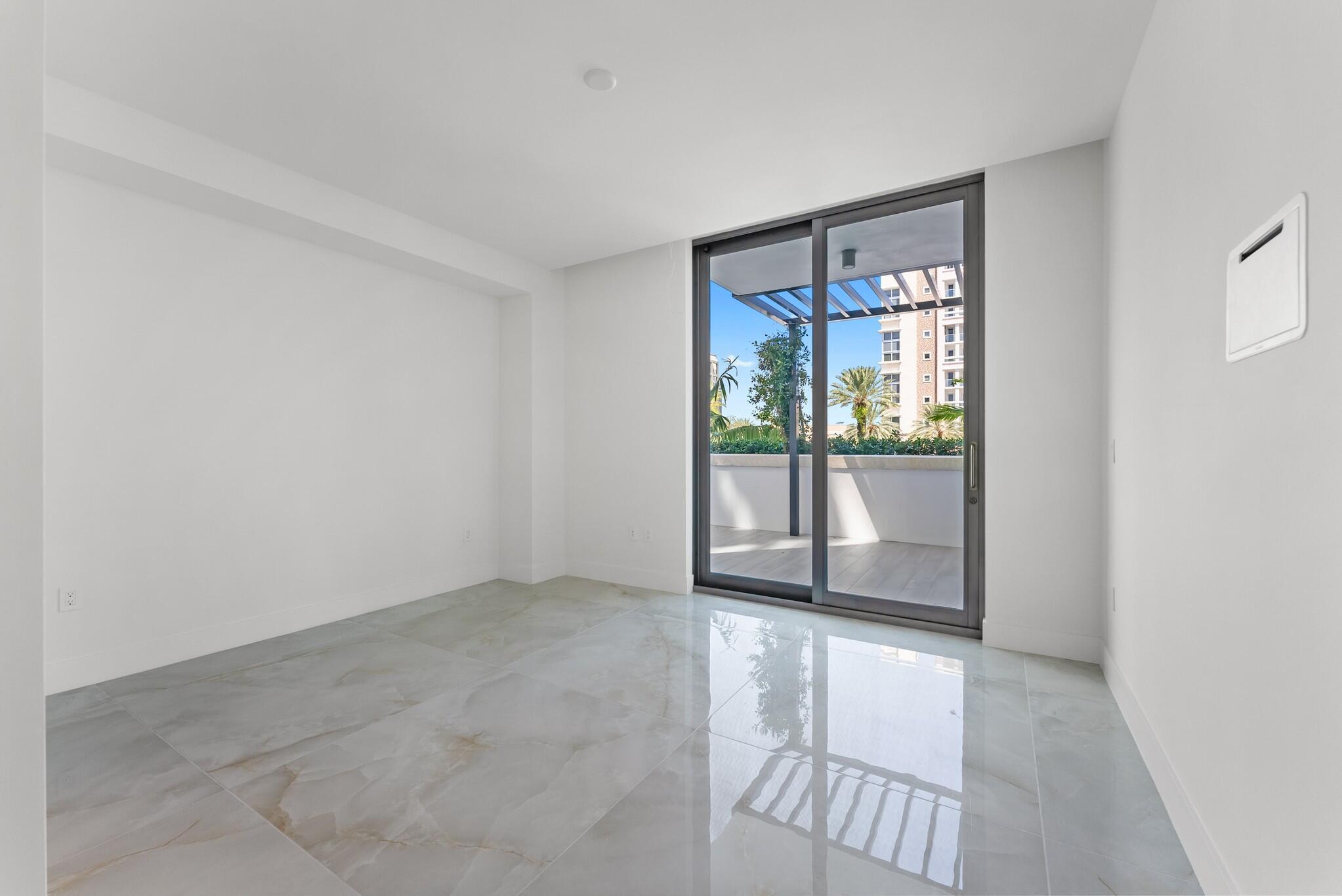 485 E Royal Palm Road 204