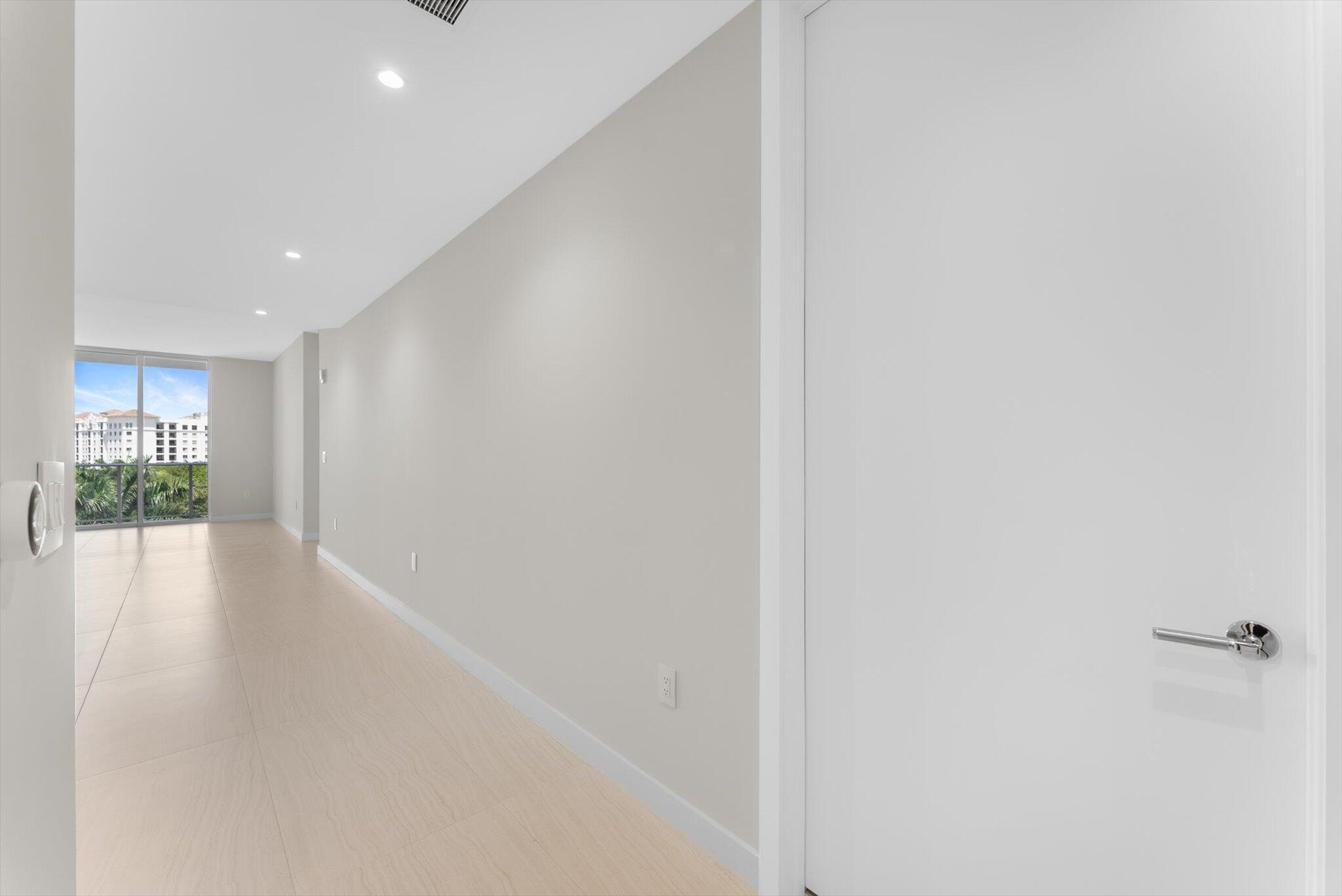 220 SE Mizner Boulevard 609