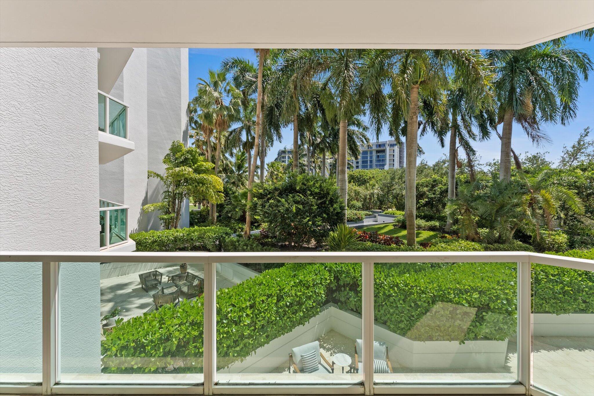 550 SE Mizner Boulevard B206