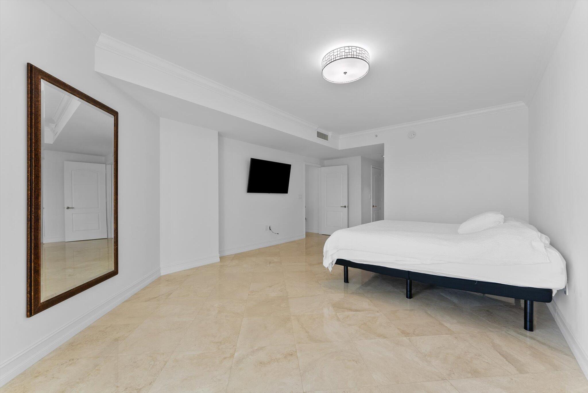550 SE Mizner Boulevard B206