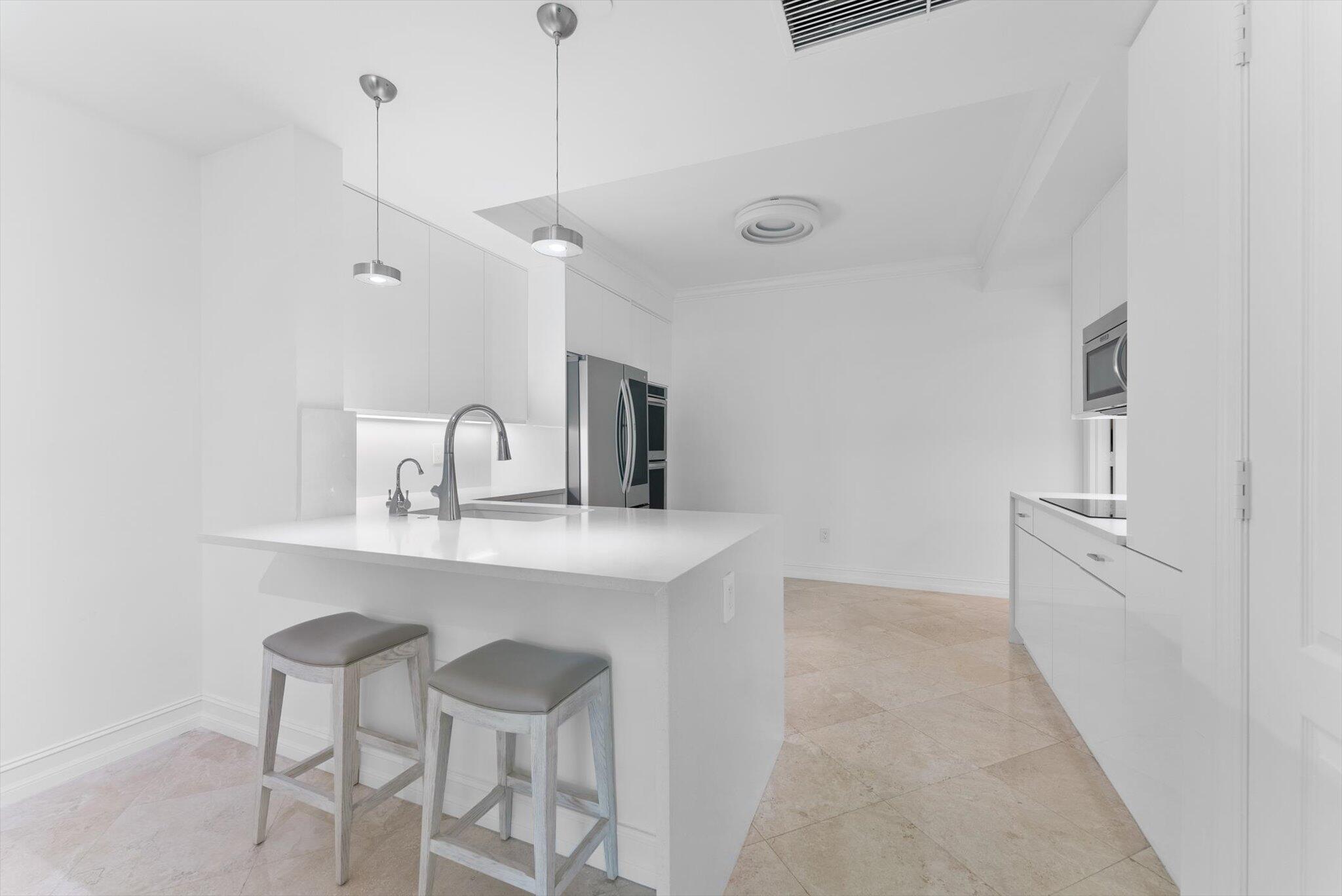 550 SE Mizner Boulevard B206