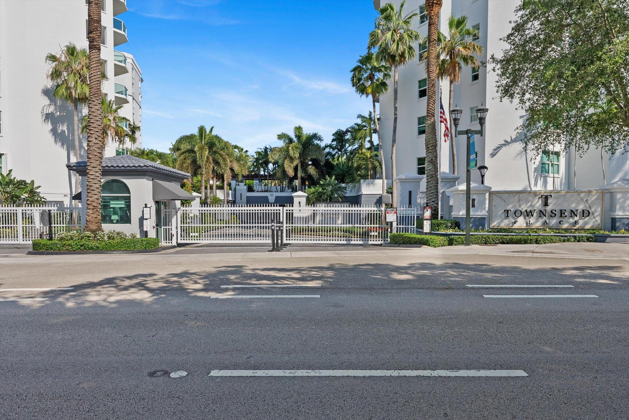 550 SE Mizner Boulevard B206