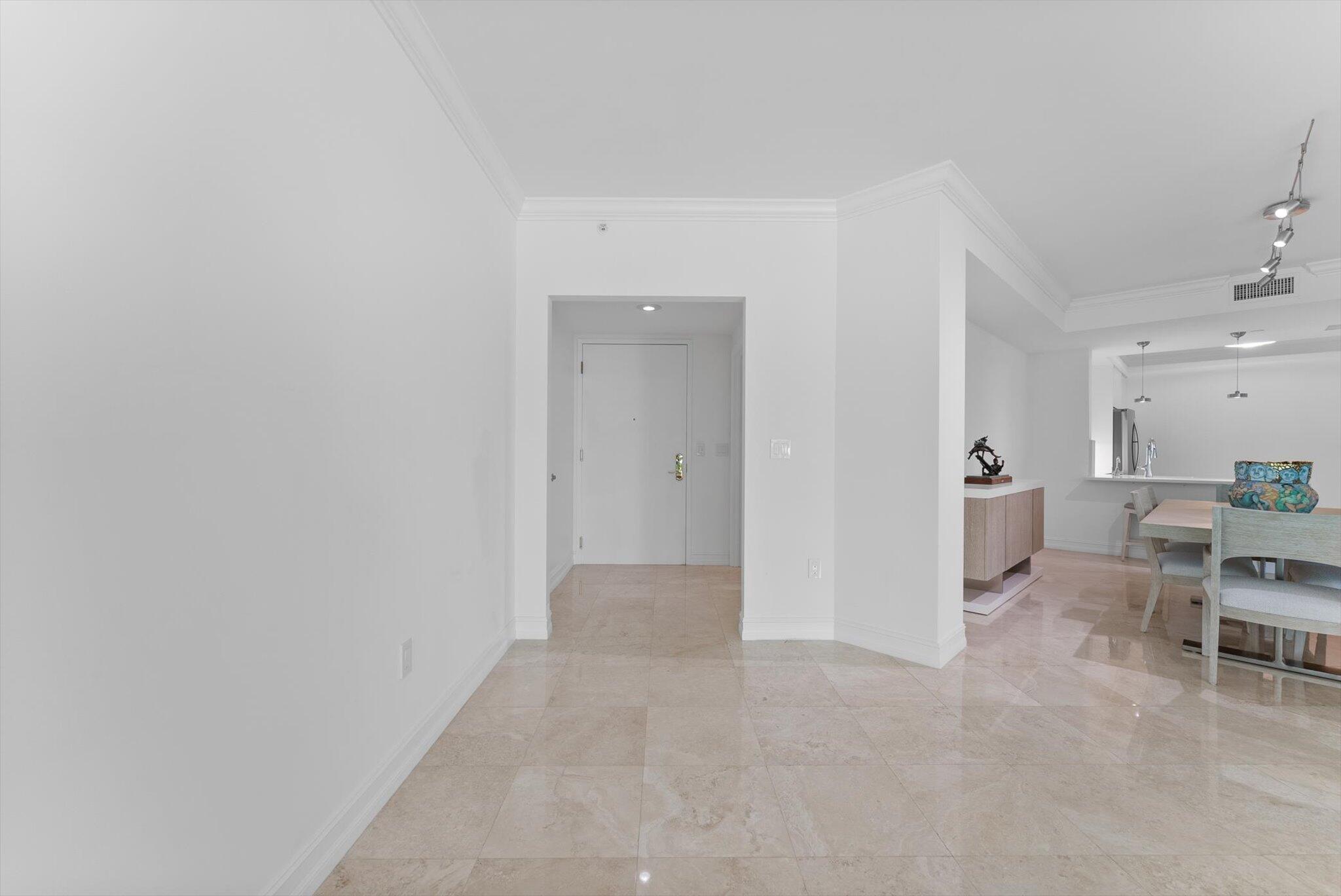 550 SE Mizner Boulevard B206