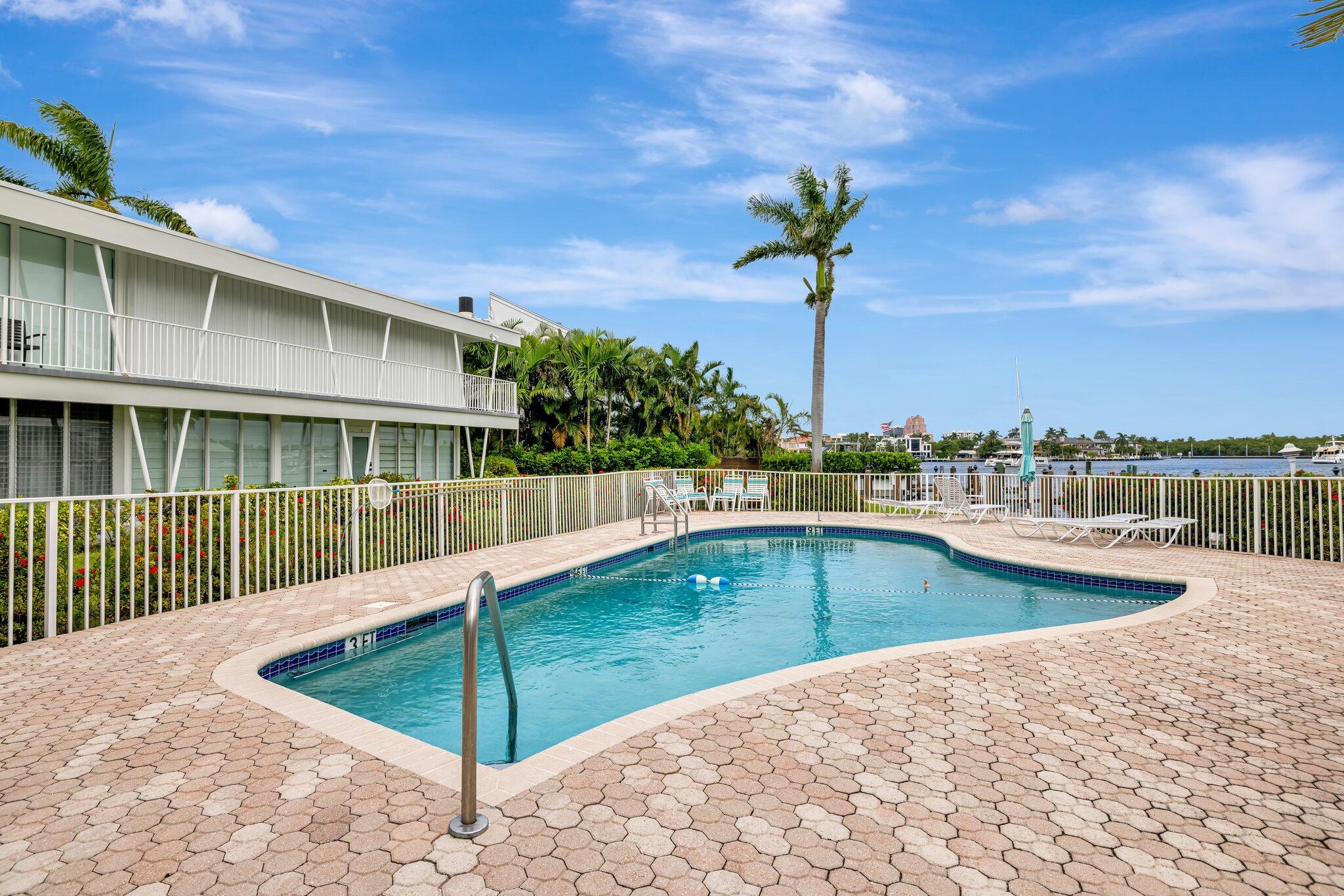 2701 Yacht Club Boulevard C3