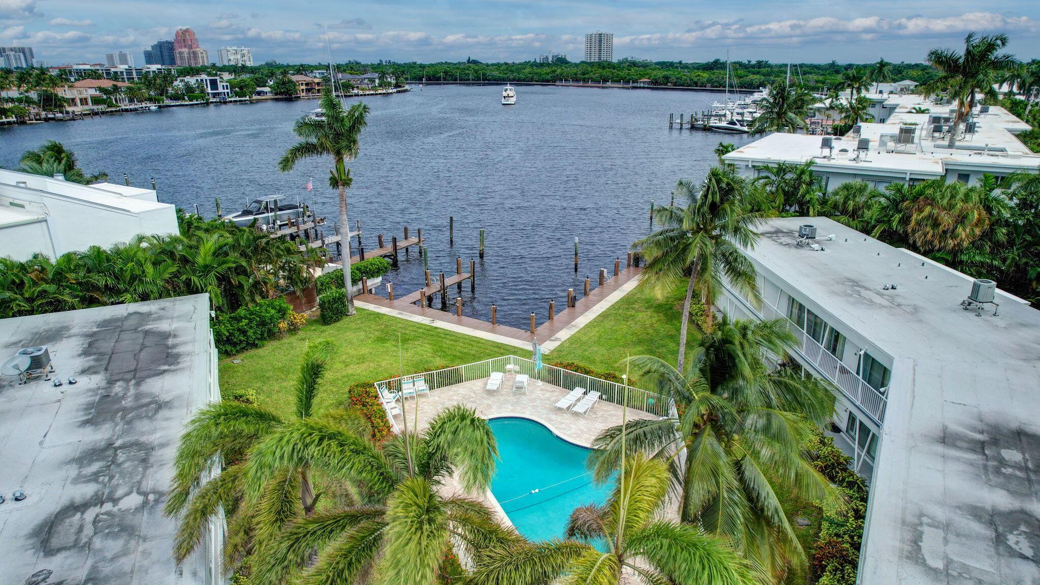 2701 Yacht Club Boulevard C3
