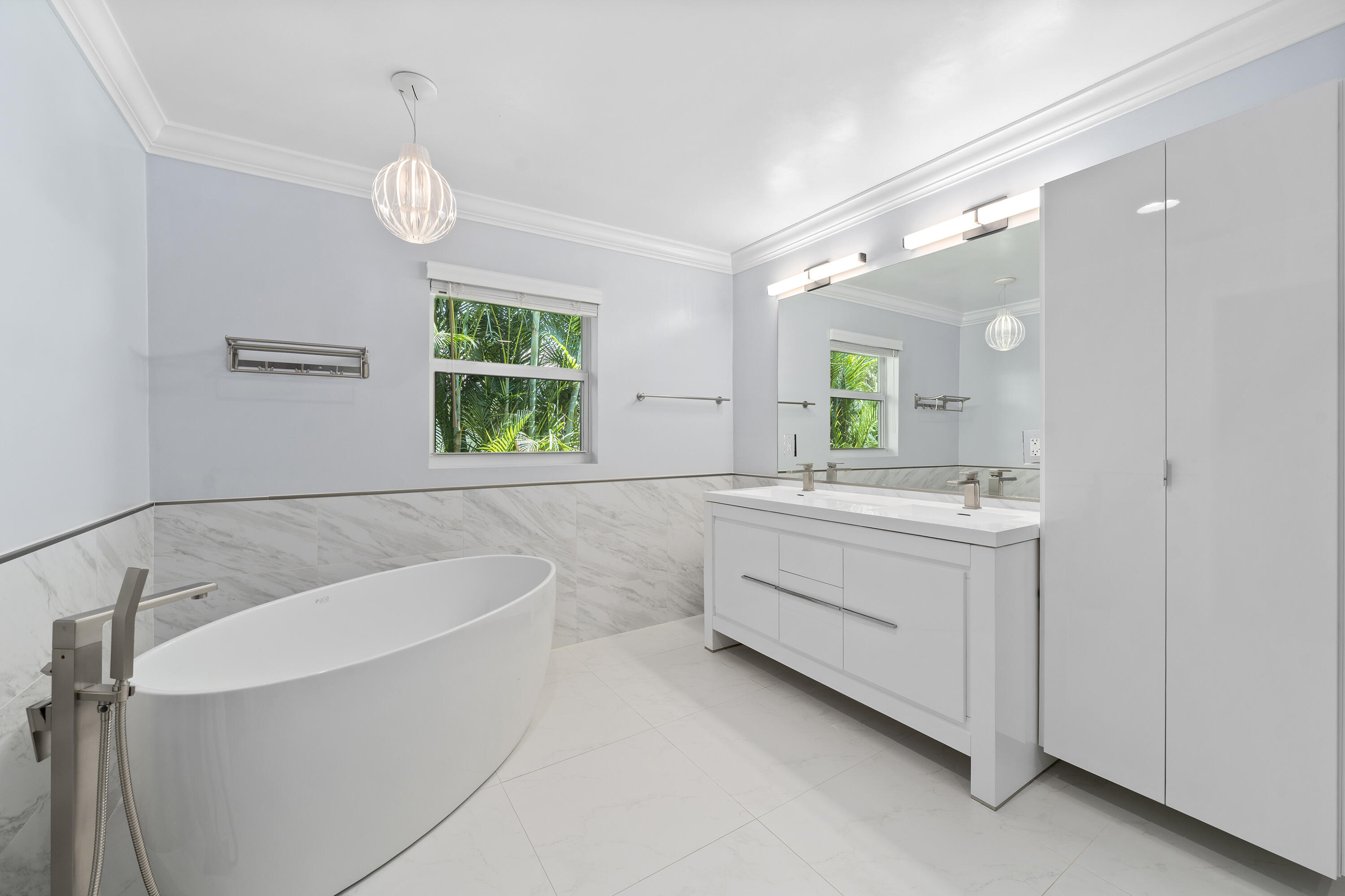 2407 SW 23rd Cranbrook Drive