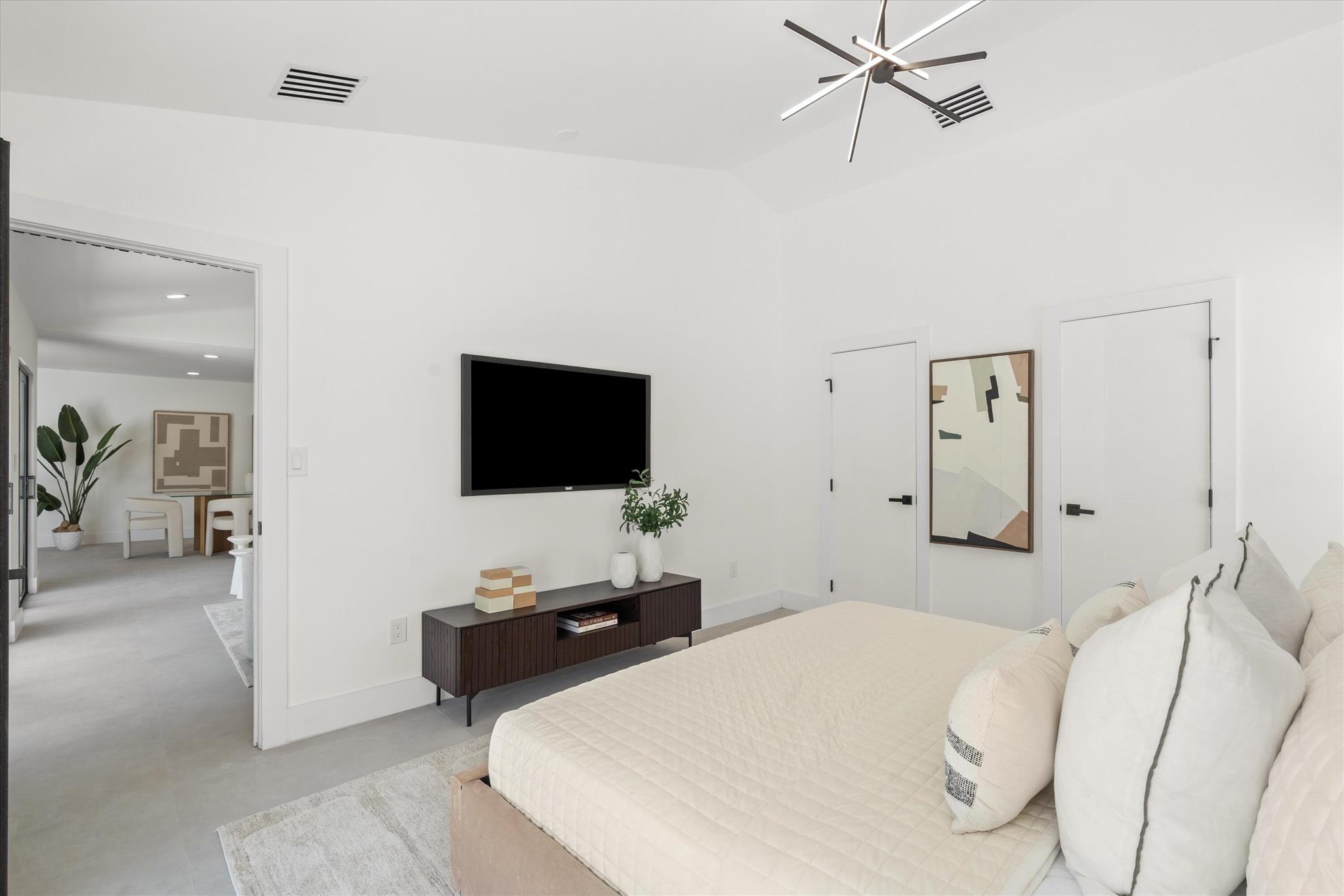 3701 NW 8th Street