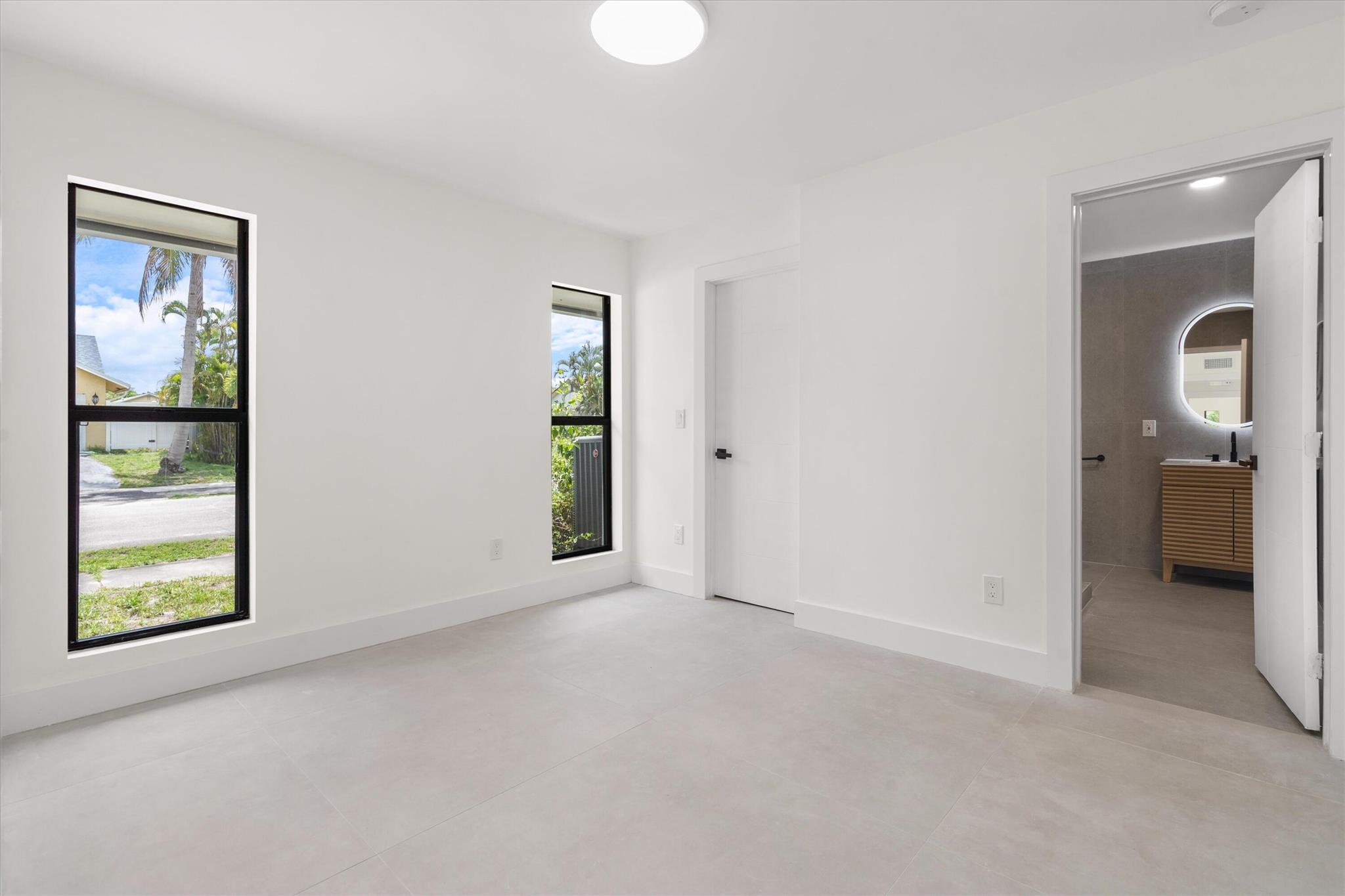 3701 NW 8th Street