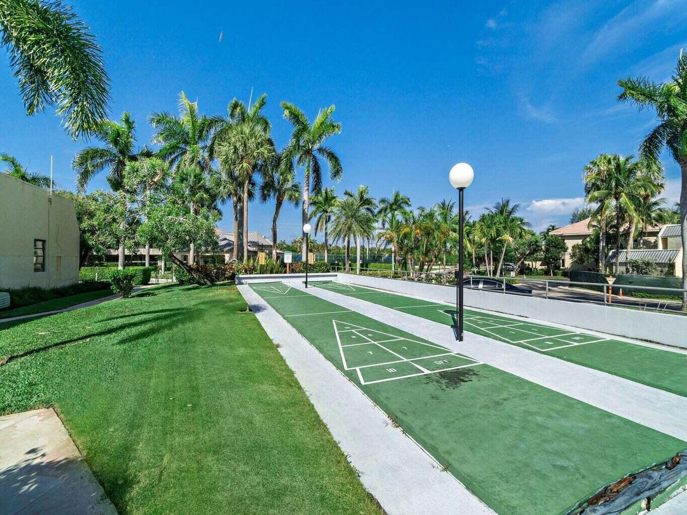 4 Royal Palm Way 3040