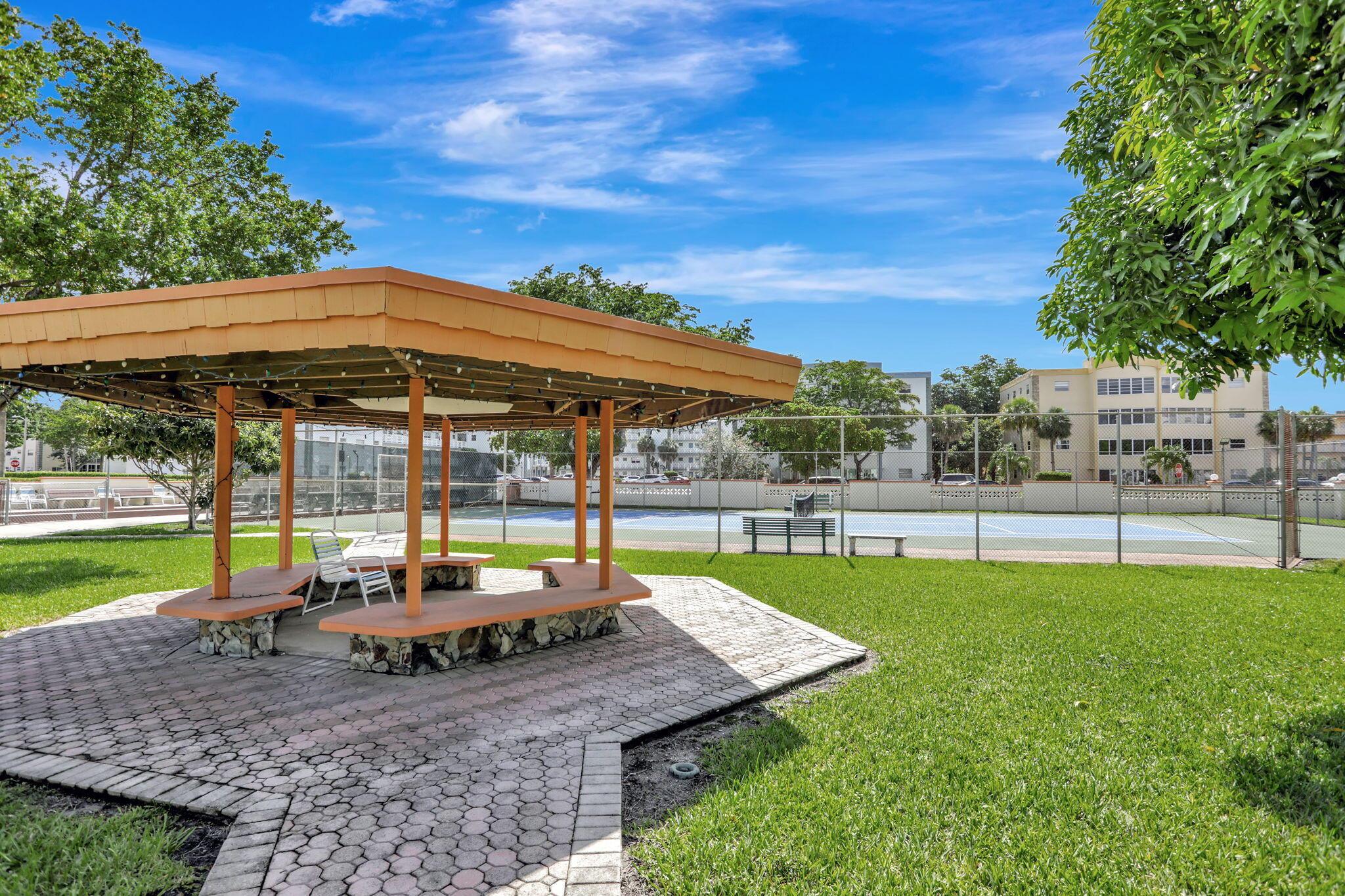 4000 NW 44th Avenue 113