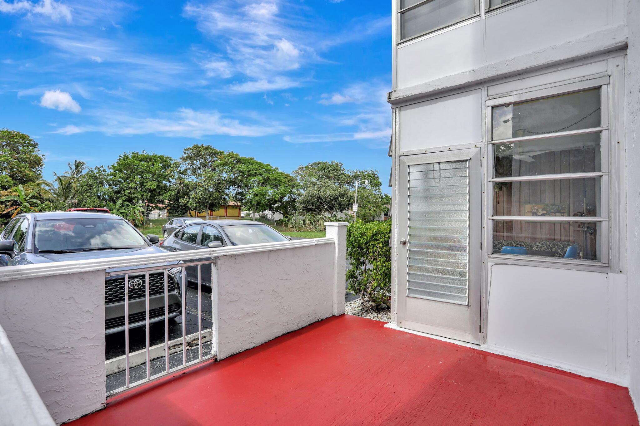 4000 NW 44th Avenue 113
