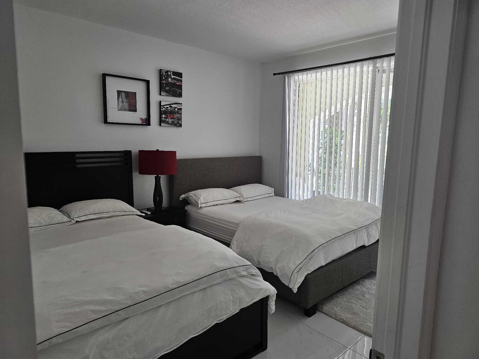 804 E Windward Way 221