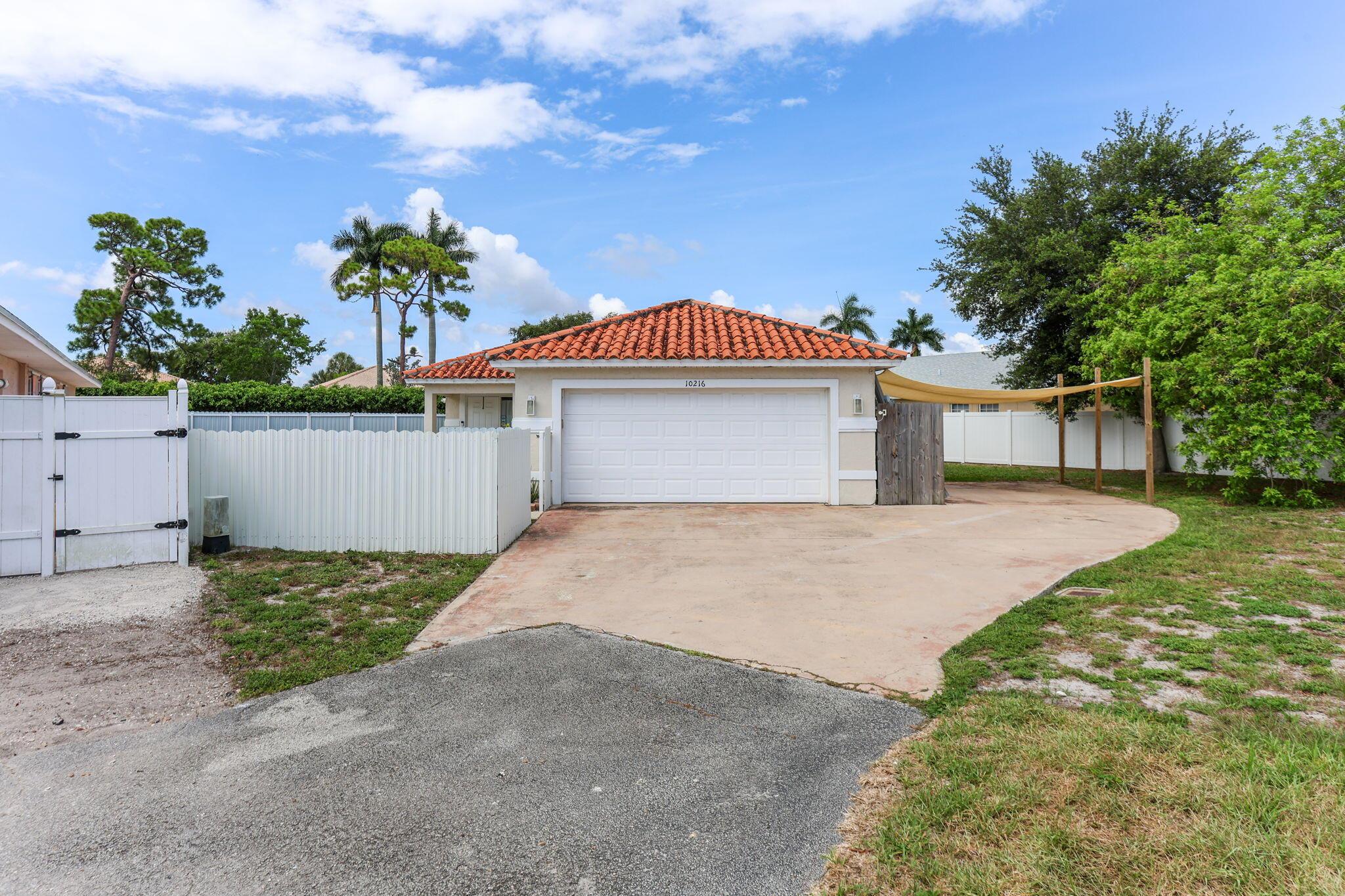 10216 Boynton Place Circle