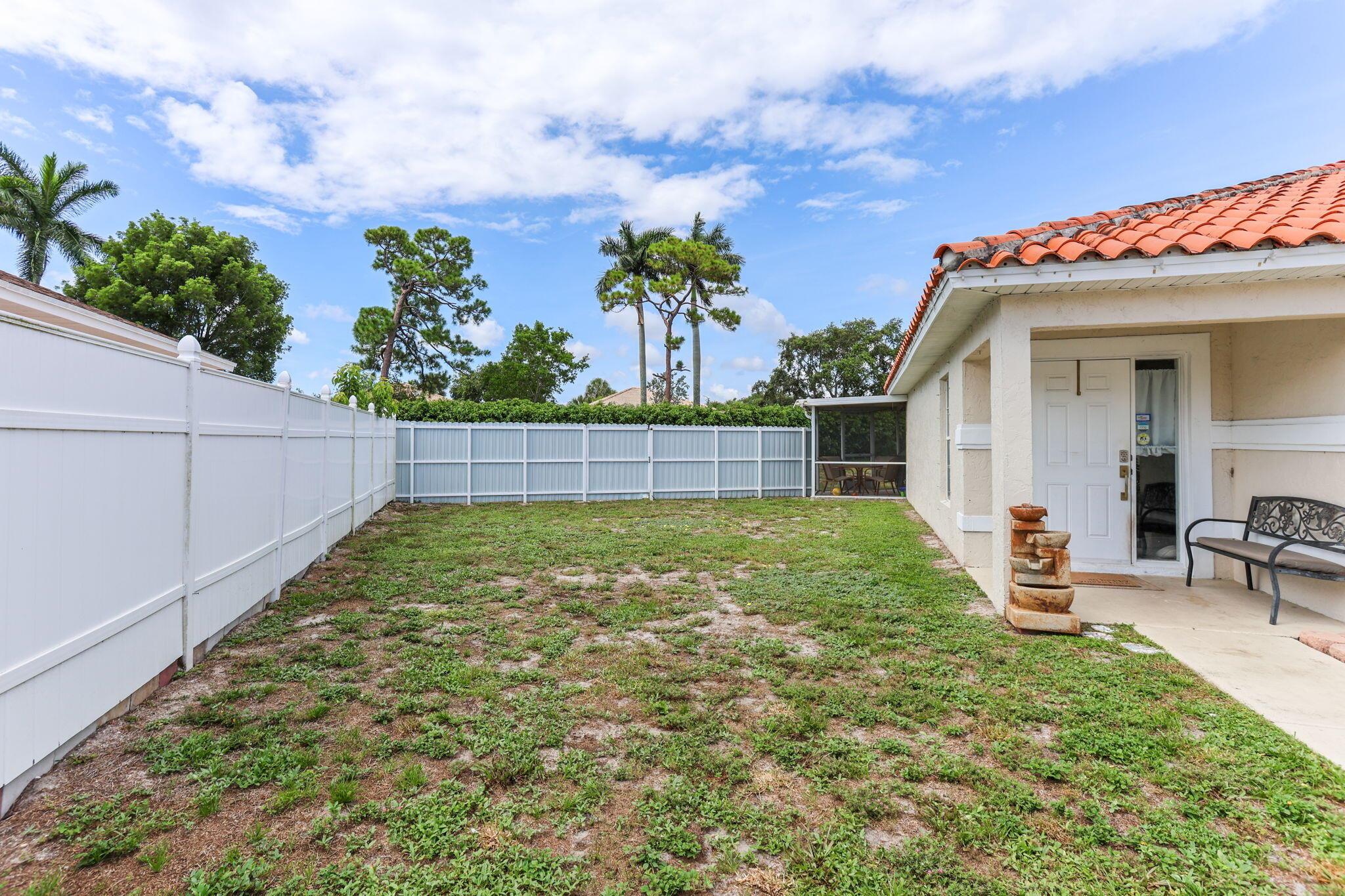 10216 Boynton Place Circle