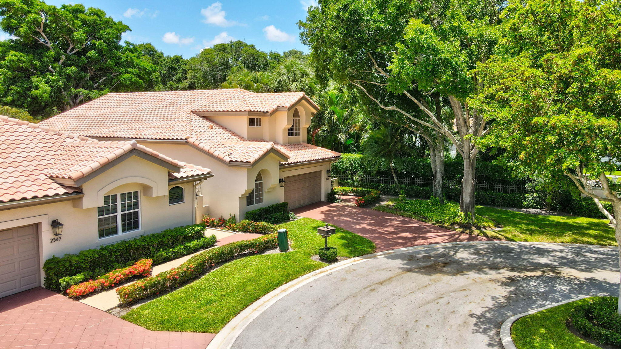 2543 NW 53rd Street