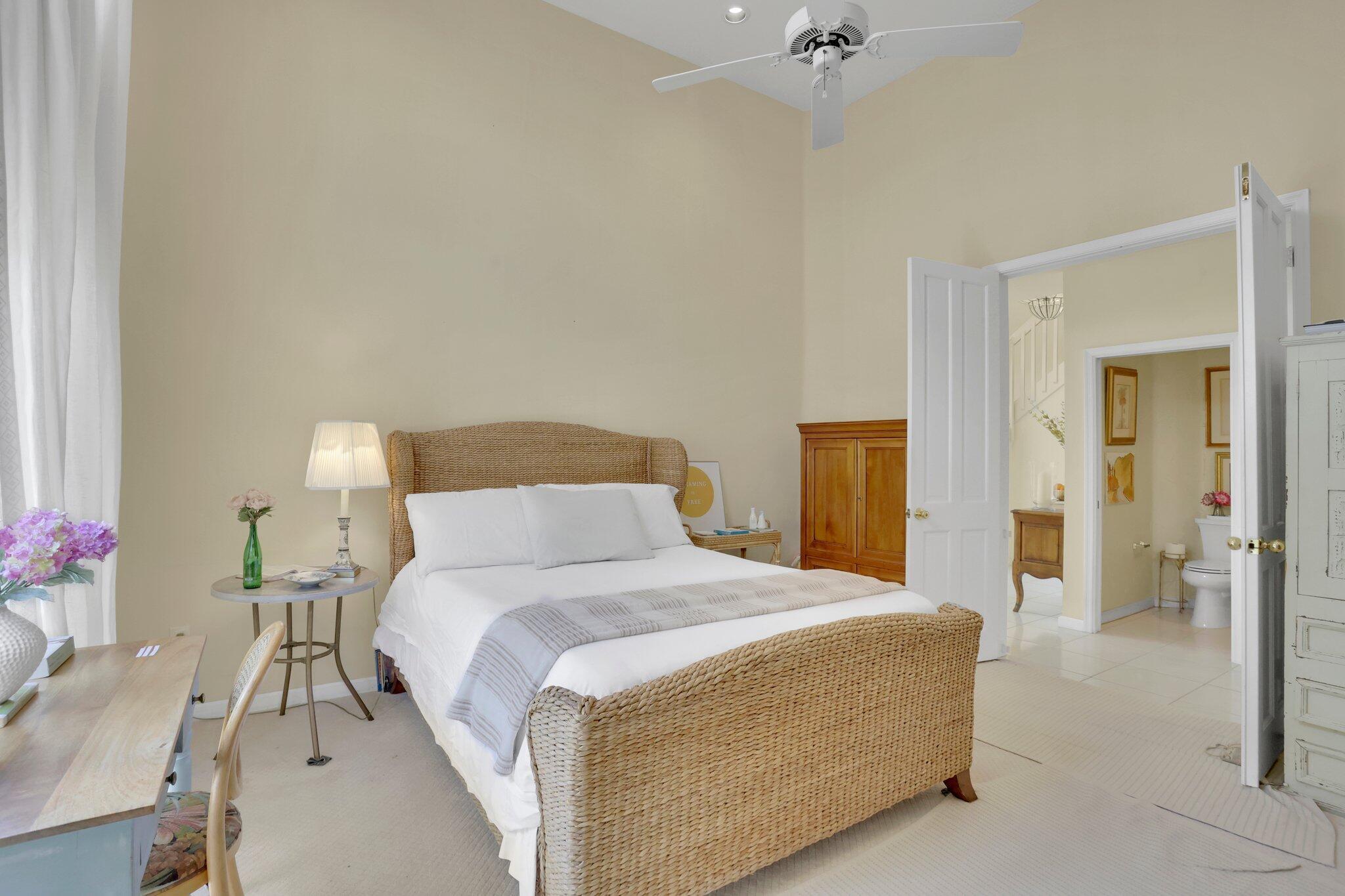 2543 NW 53rd Street