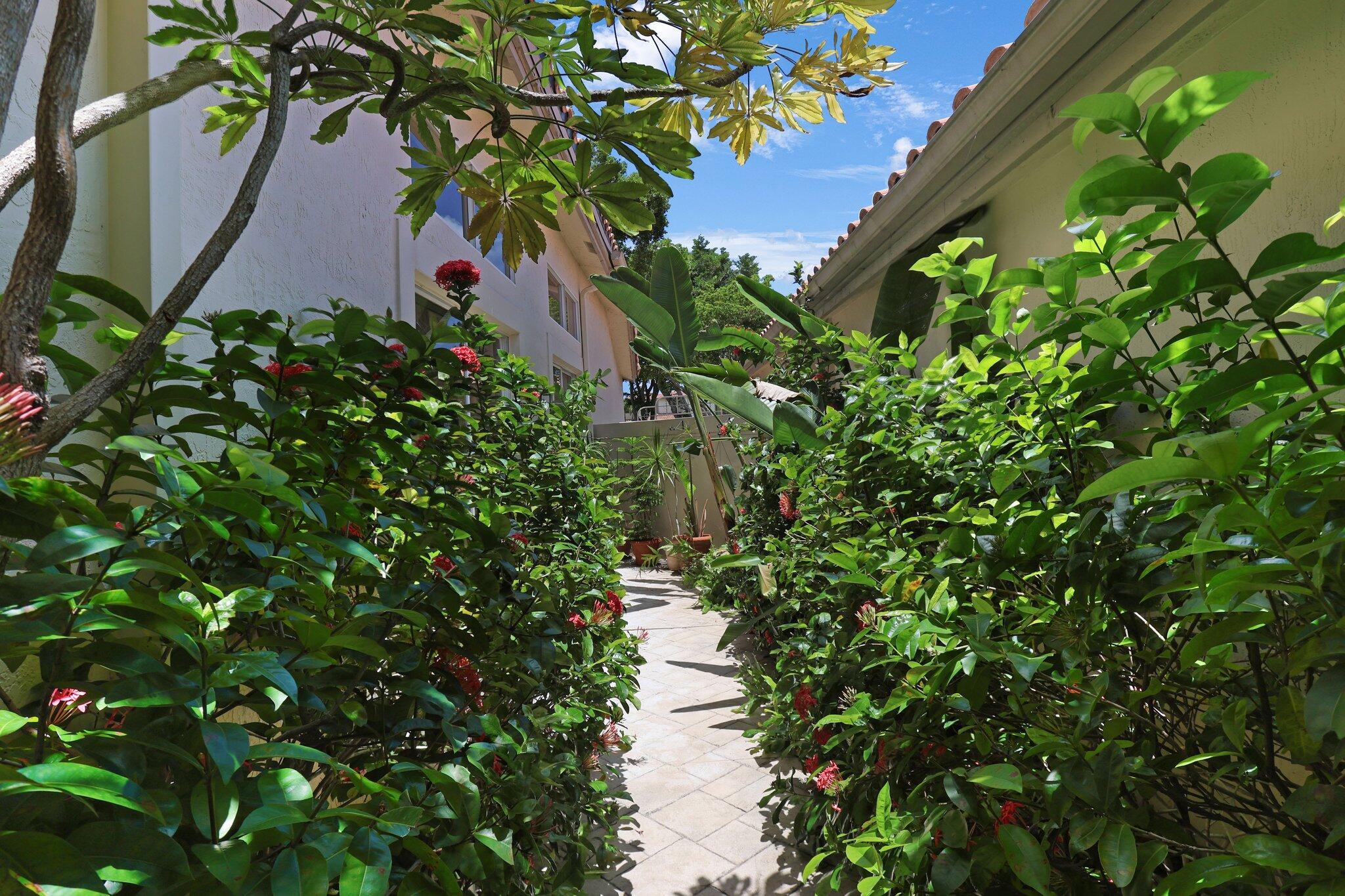 2543 NW 53rd Street