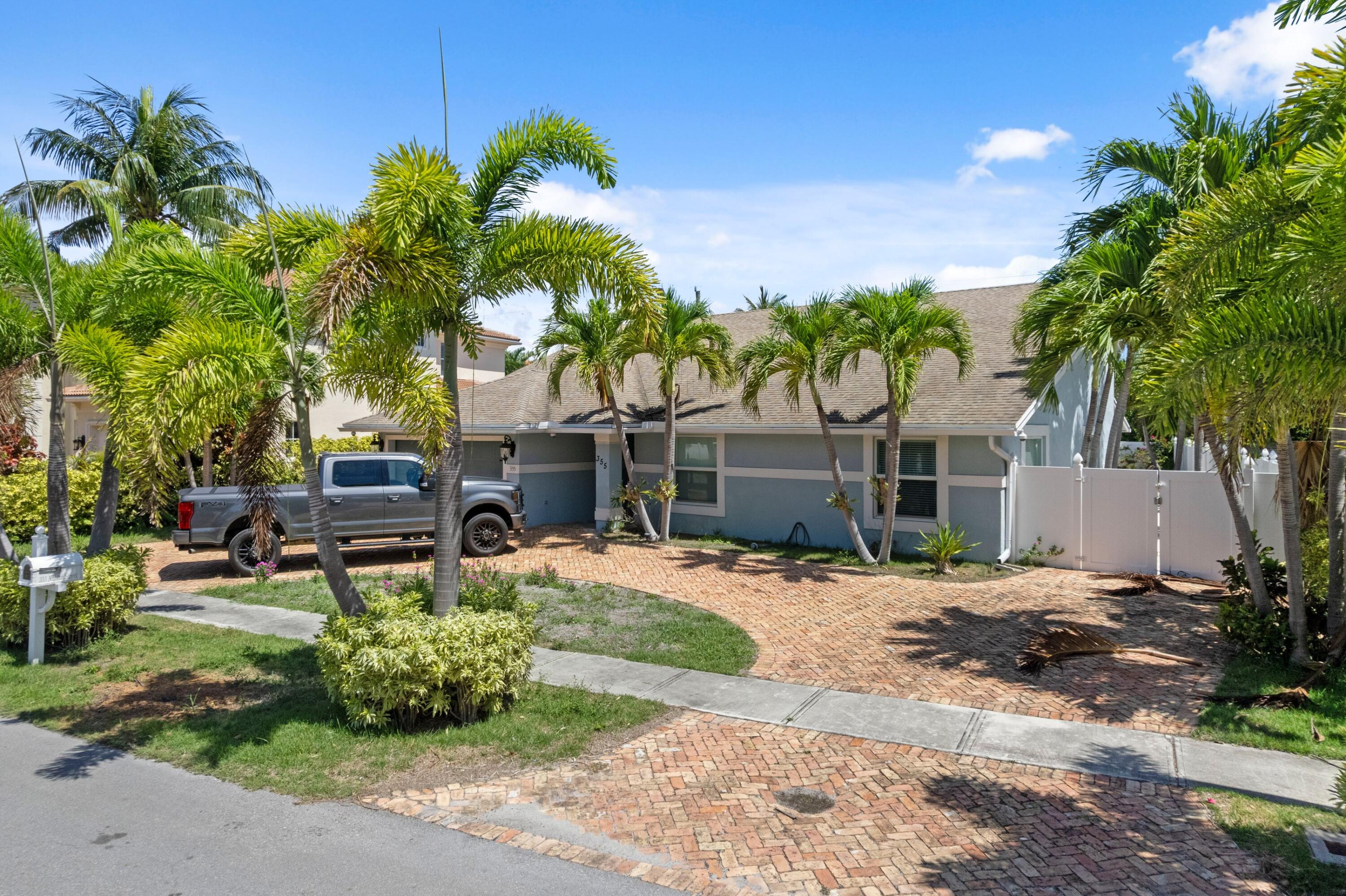 355 NE 4th Street