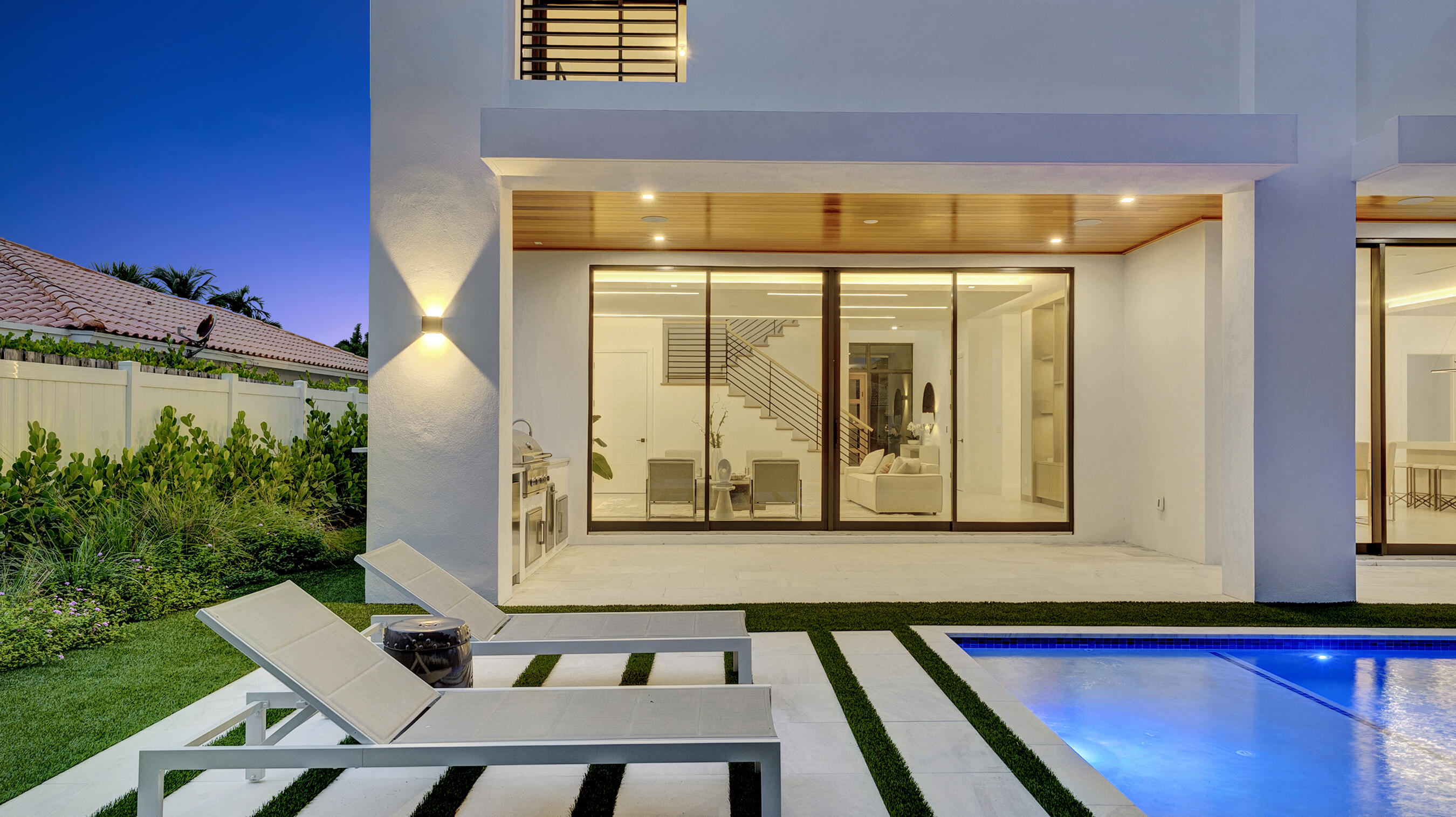 812 Malaga Drive