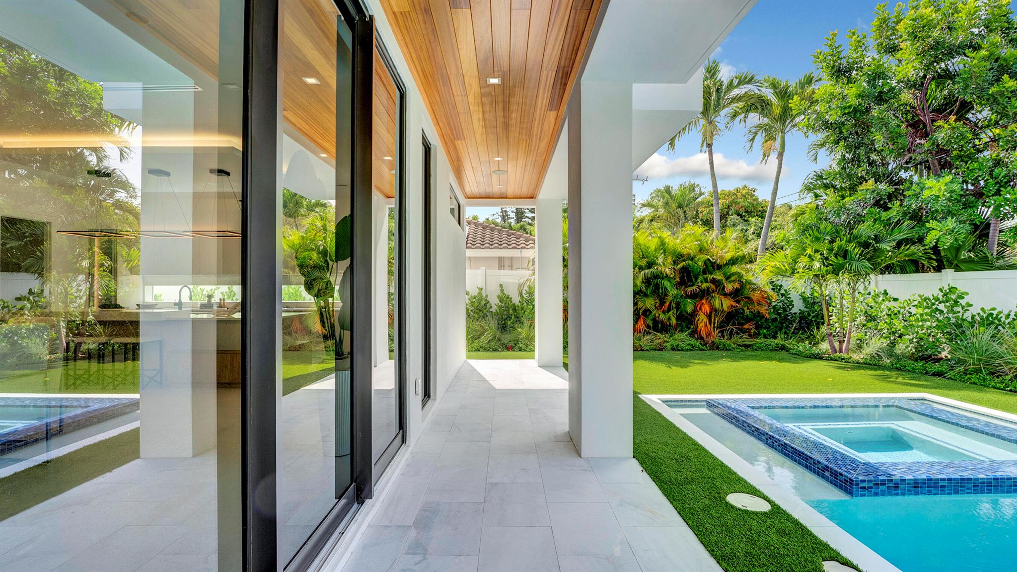 812 Malaga Drive