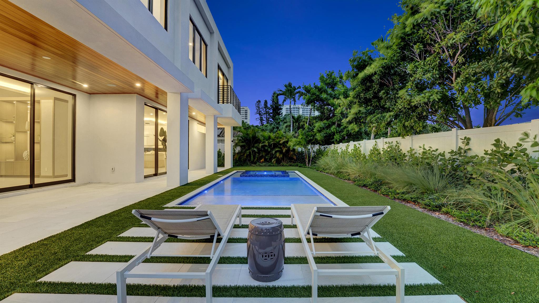 812 Malaga Drive