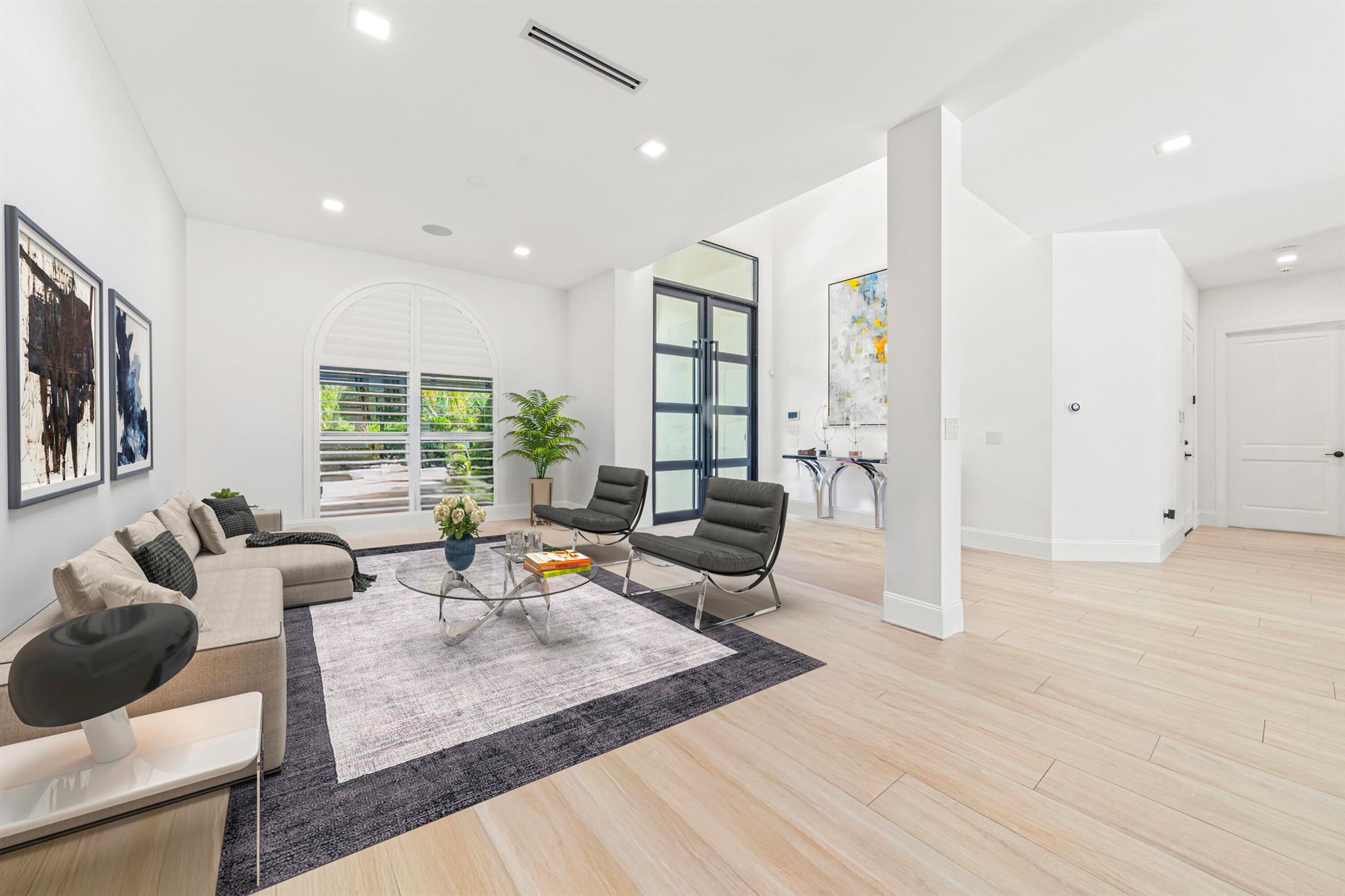 2900 NE 23 Place