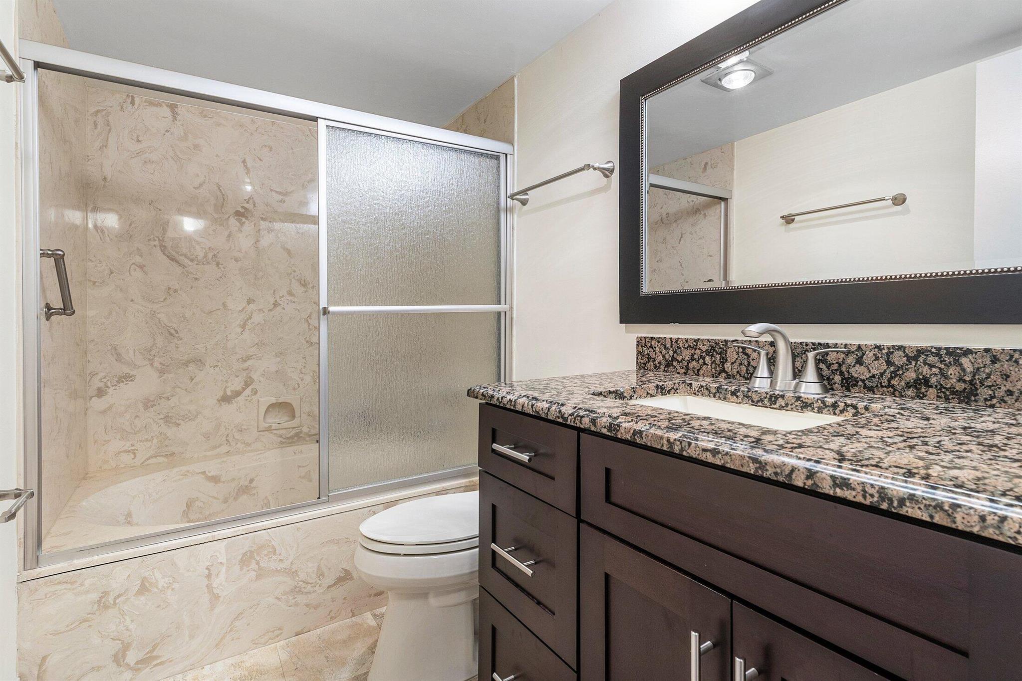 5106 Oakhill Lane 911