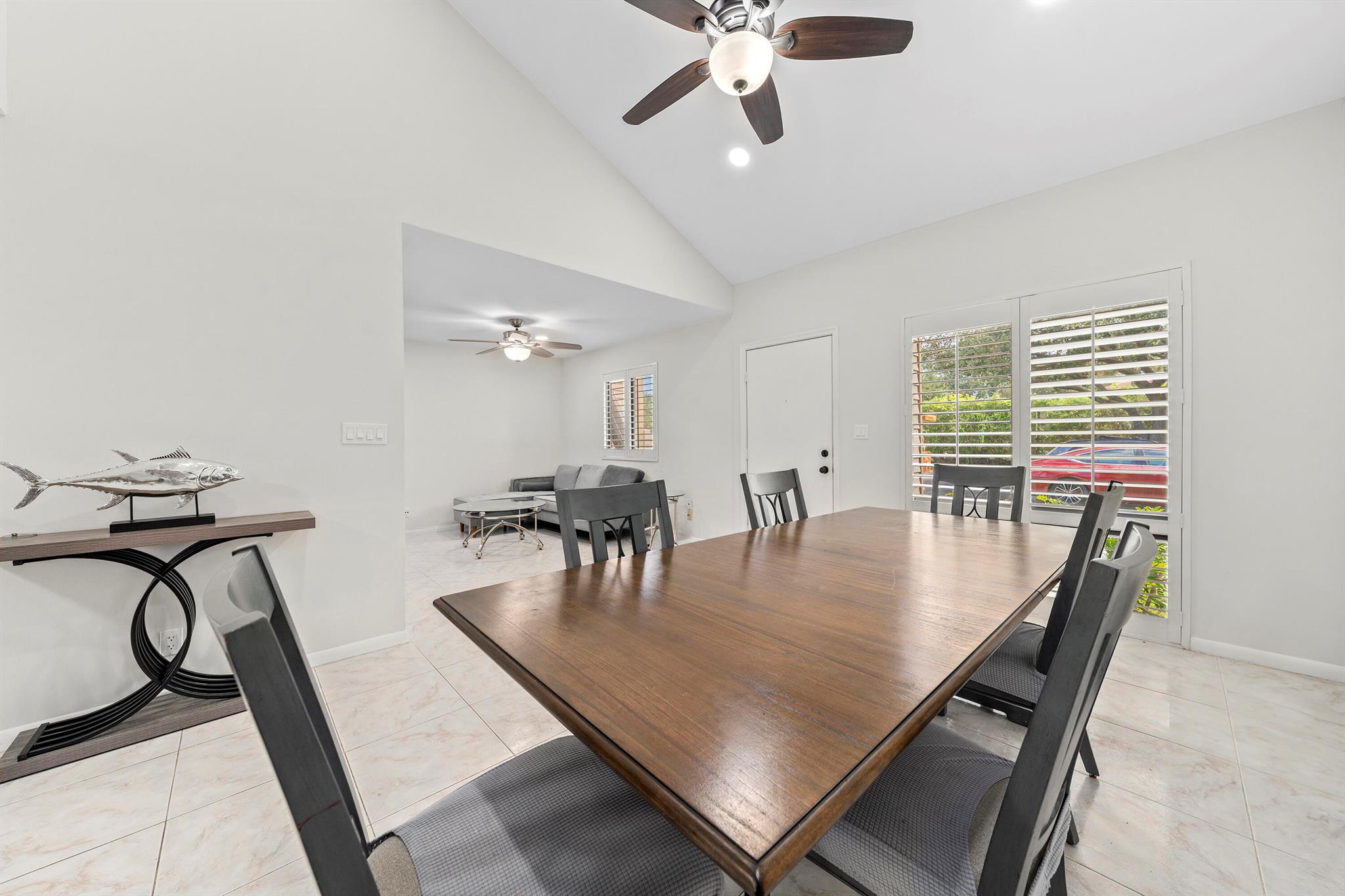 2808 Casa Way