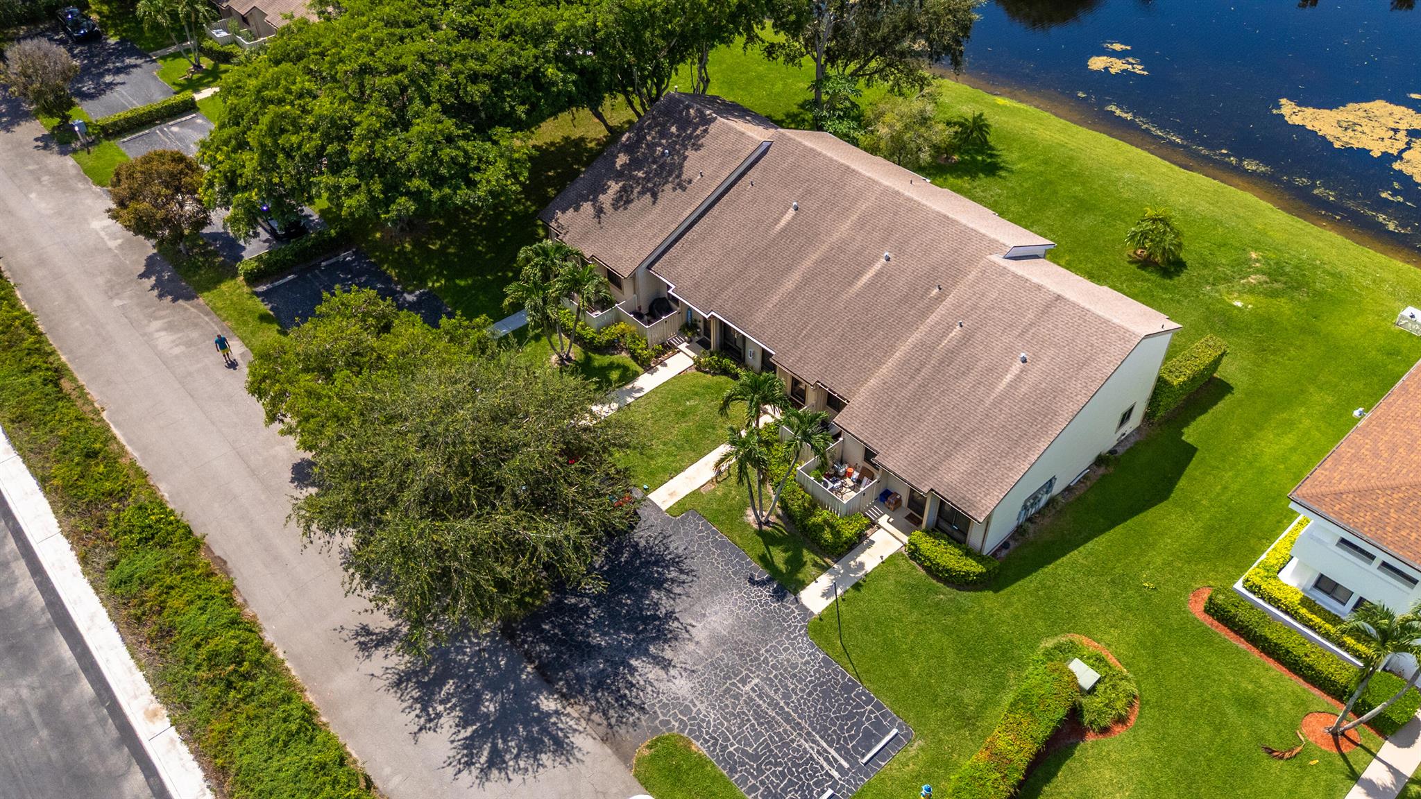 2808 Casa Way