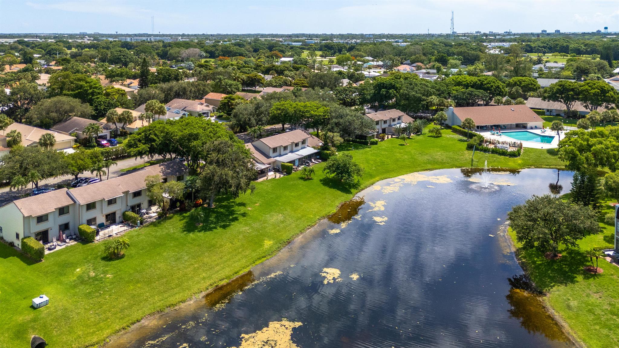 2808 Casa Way