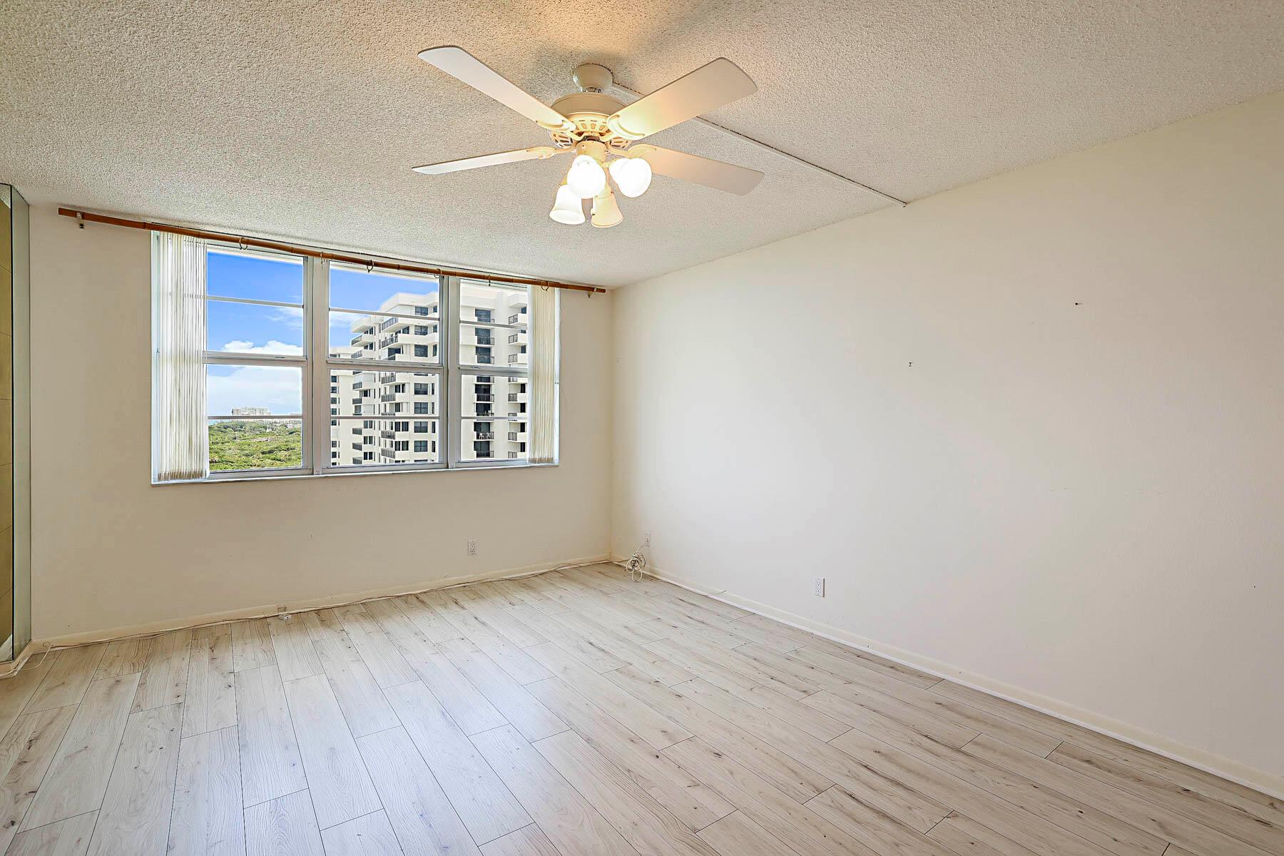 2121 N Ocean Boulevard 1201e