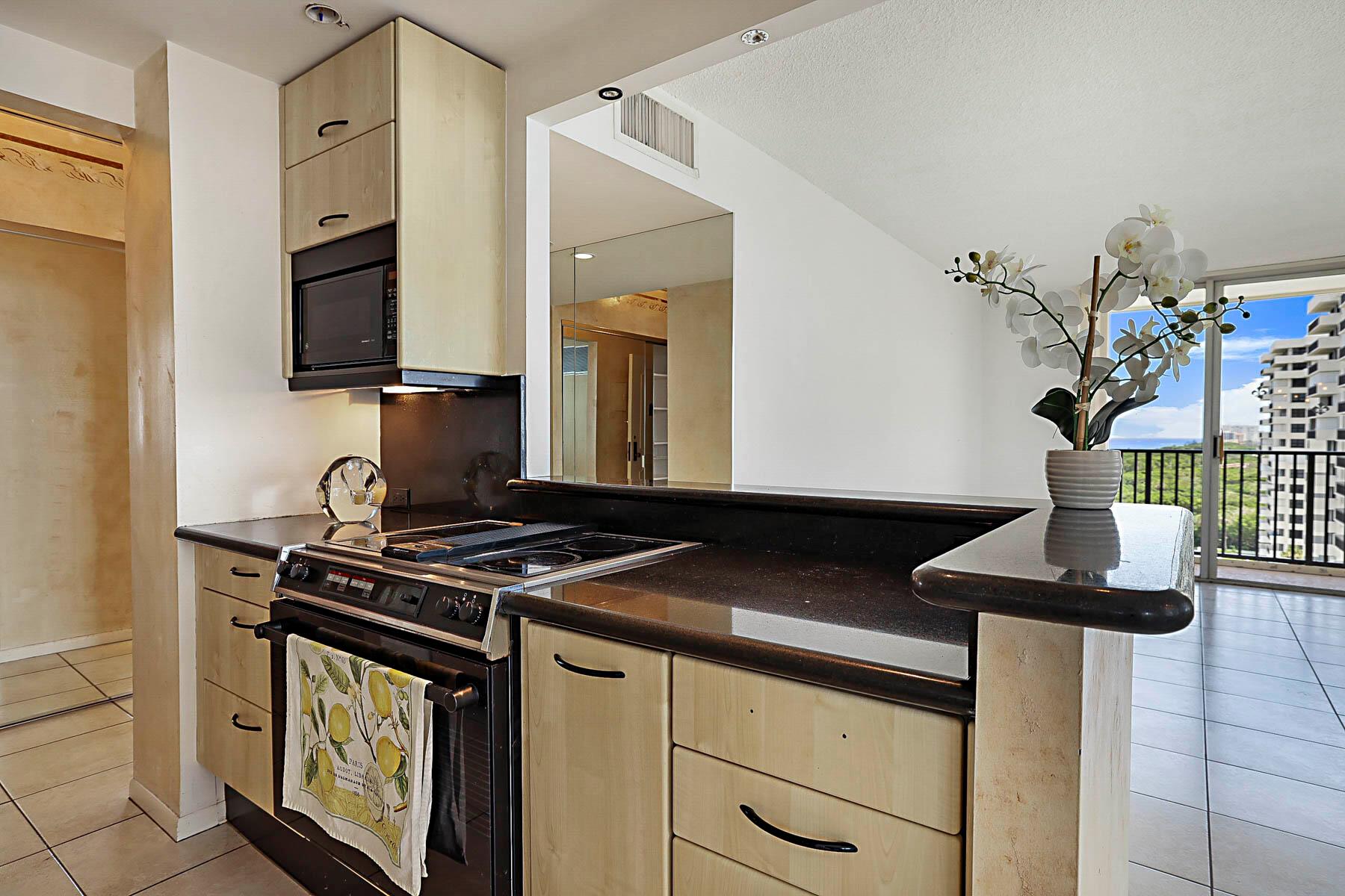 2121 N Ocean Boulevard 1201e