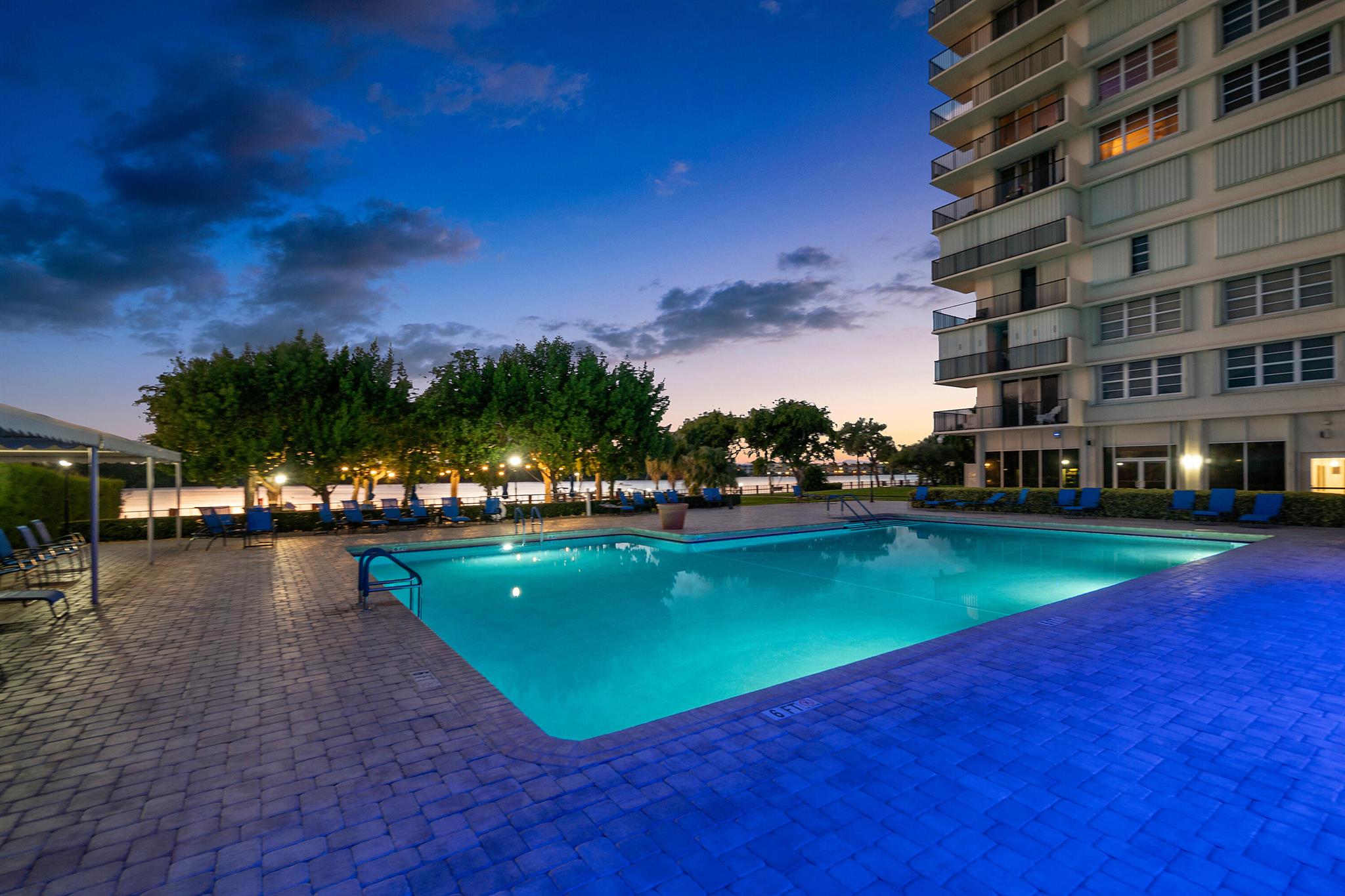 2121 N Ocean Boulevard 1201e